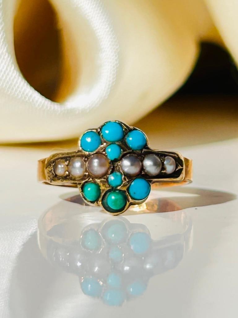 Sweet antique 15ct yellow gold turquoise and pearl ring in antique red leather heart box - 5