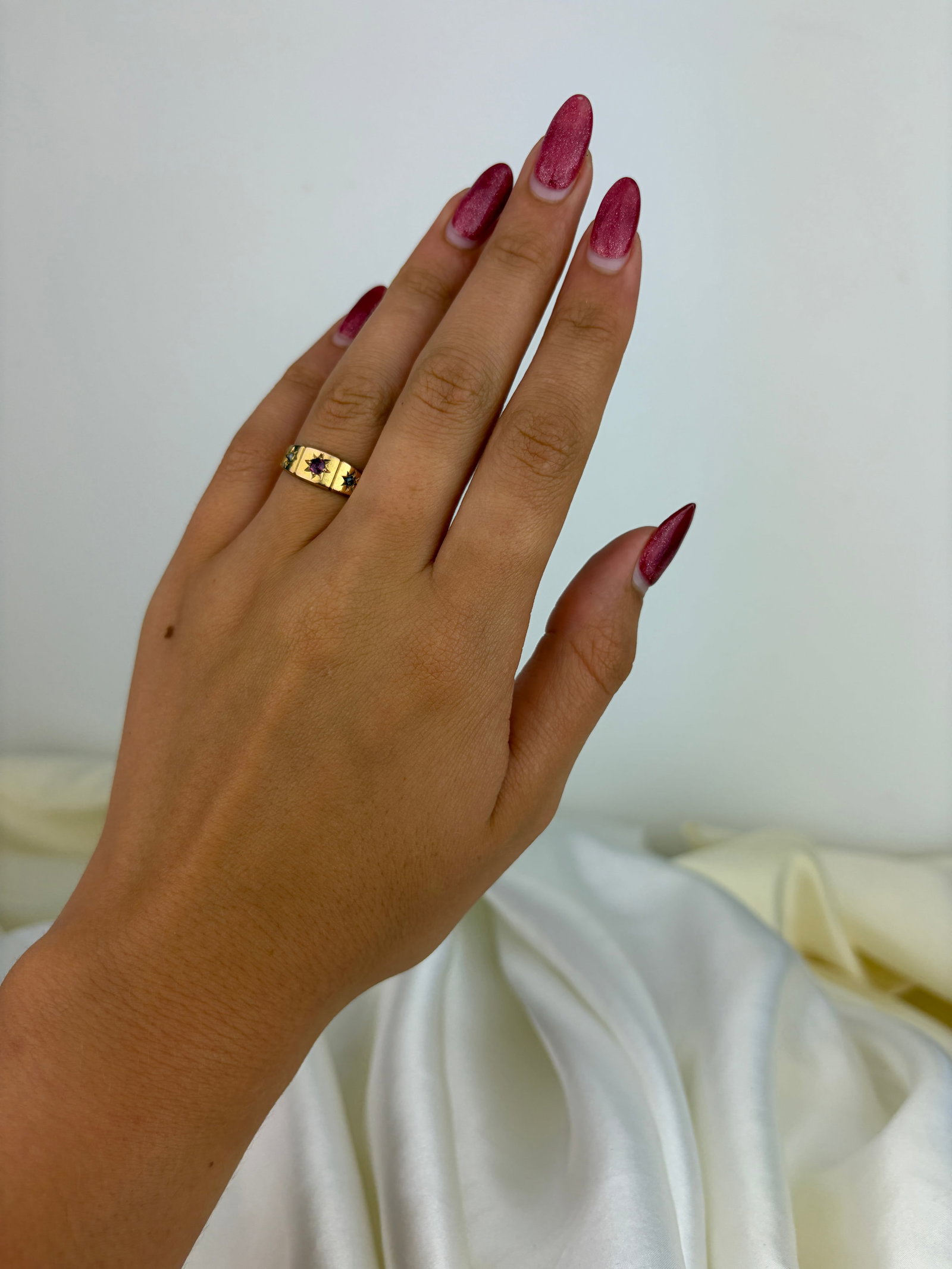 Antique Victorian c.1892 15ct Yellow Gold Ruby and Diamond 3 Stone Star Ring - 7