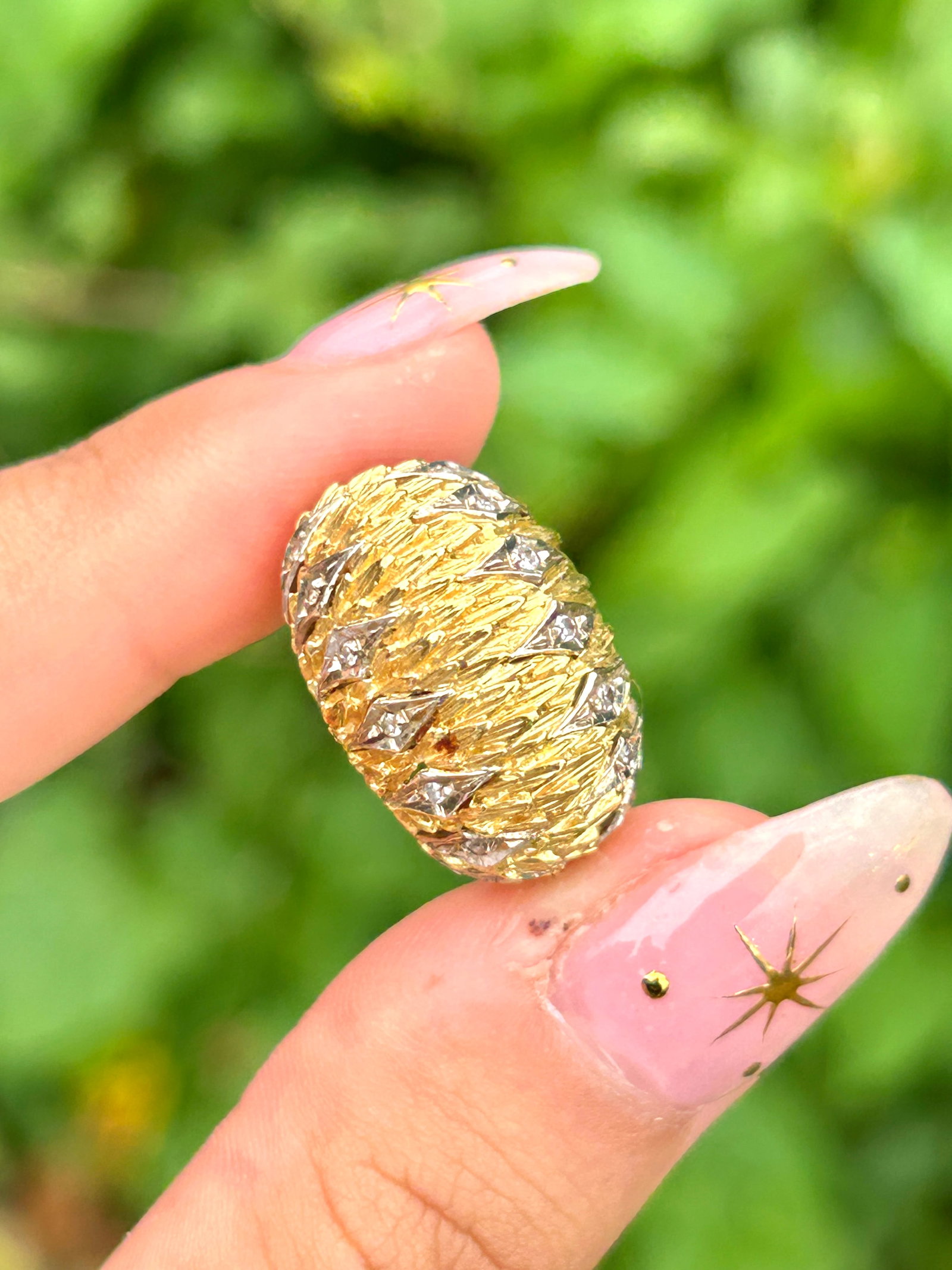 Amazing 18ct yellow gold and diamond designer bombe ring in box - 9