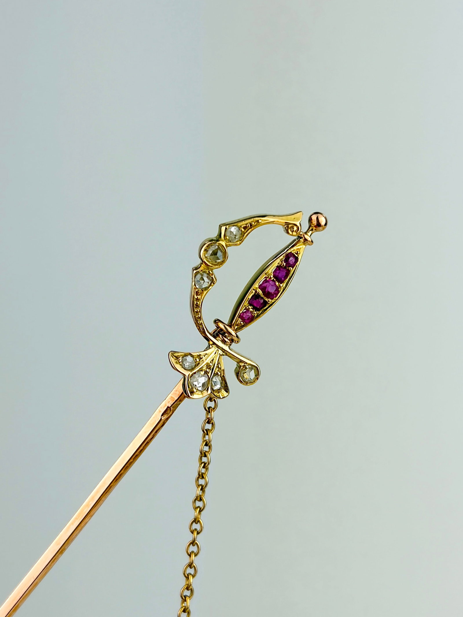 Antique Boxed Ruby and Diamond Sword Stick Pin Brooch in Gold - 3