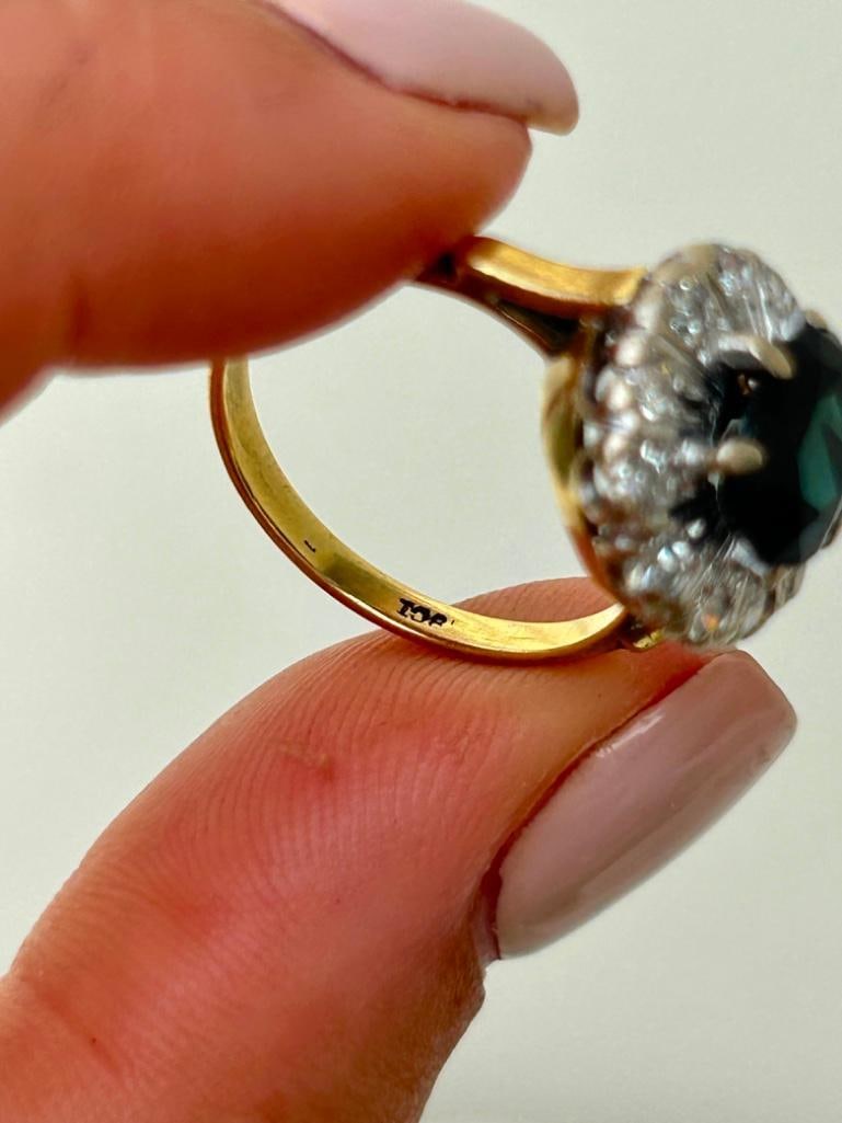 Vintage 9ct Yellow Gold Sapphire and Diamond Ring - 6