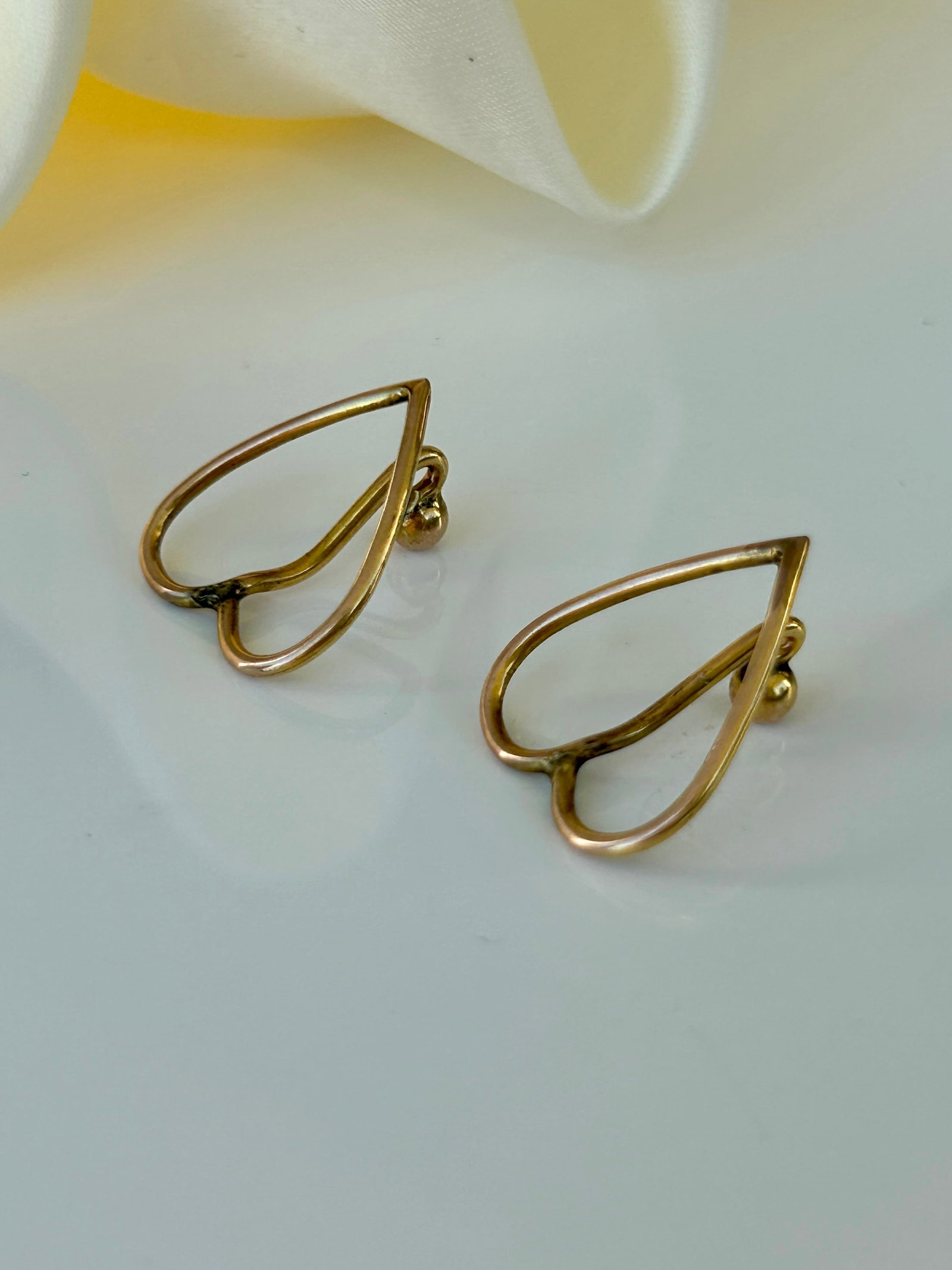 Antique 9ct Gold Heart Clips - 6