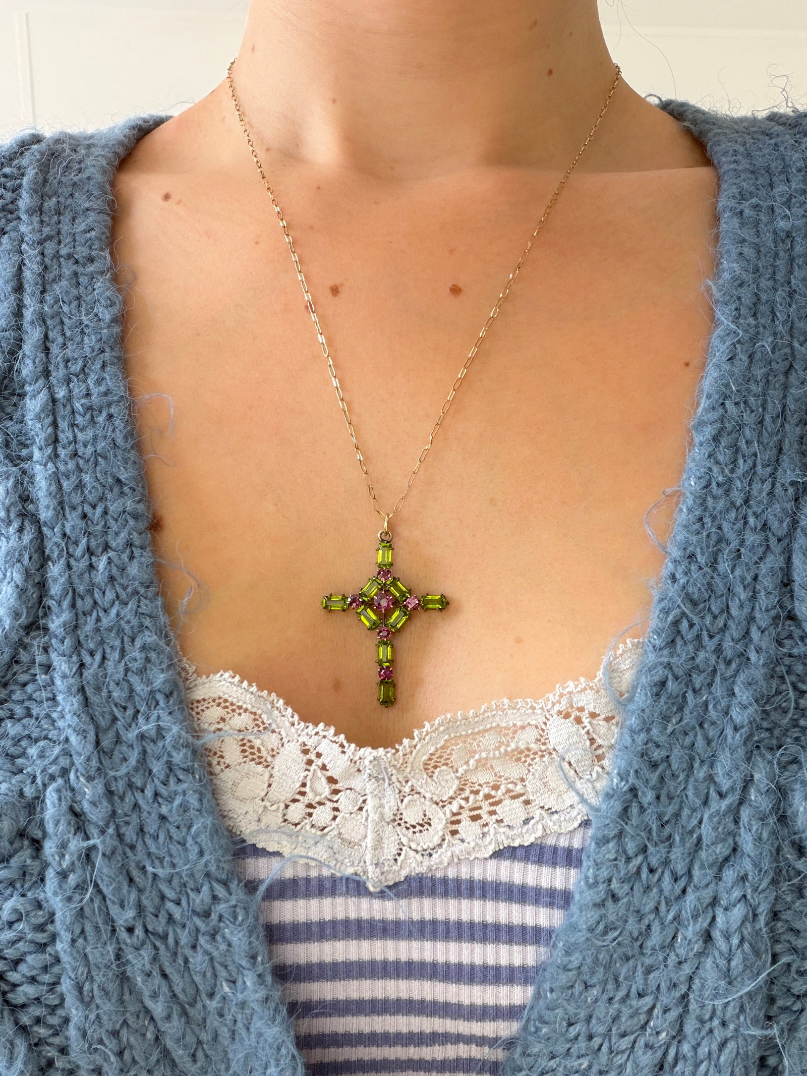 PINK AND GREEN STONE CROSS GOLD PENDANT ON CHAIN - 7