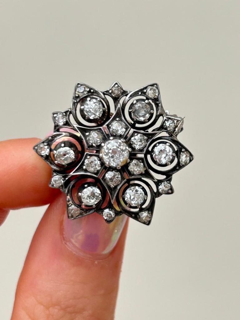 Wonderful Antique Diamond Flower / Starburst Pendant with Brooch Fittings - 4