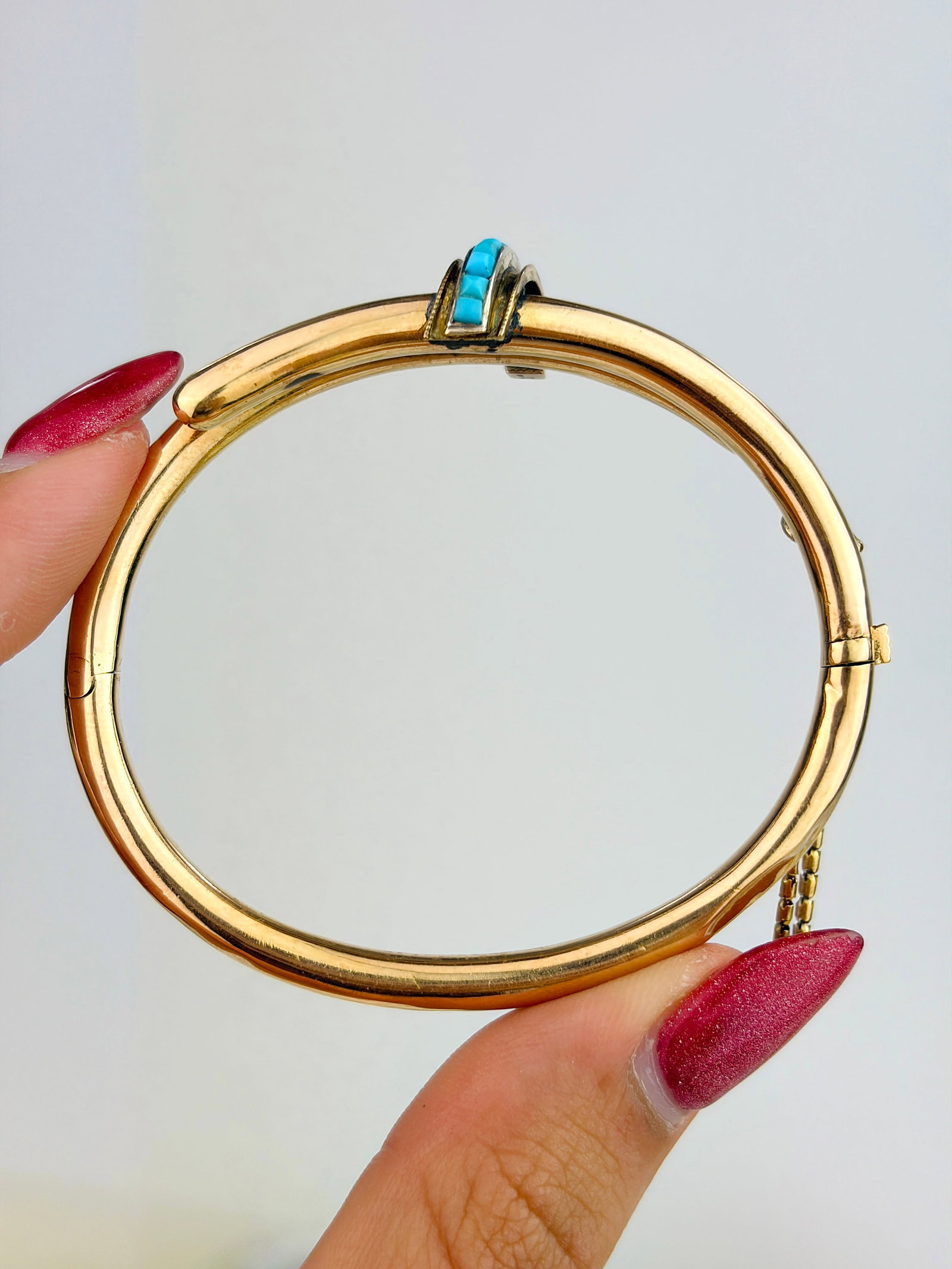 Antique Boxed Turquoise Double Front Bangle in Gold - 2