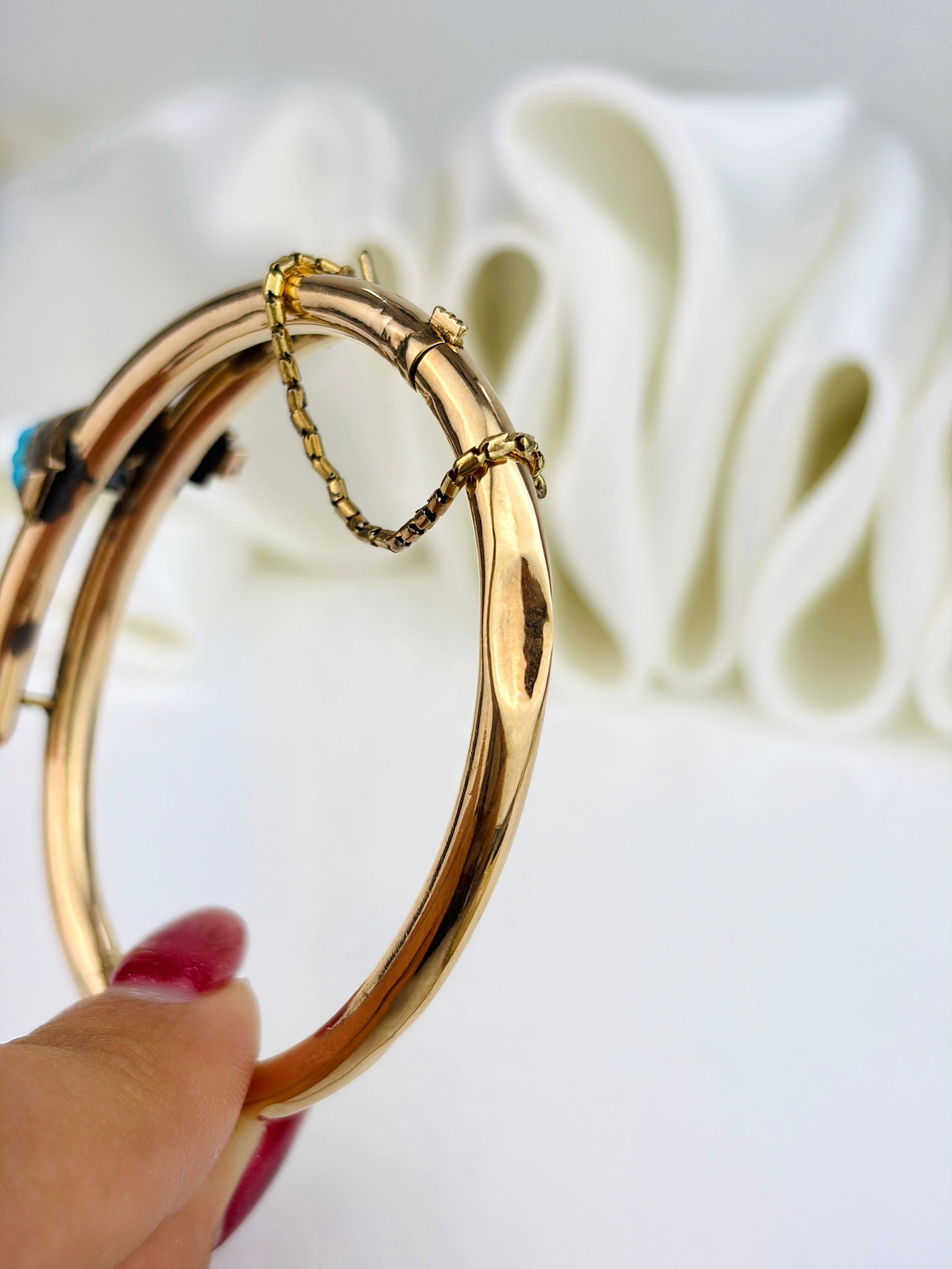 Antique Boxed Turquoise Double Front Bangle in Gold - 5