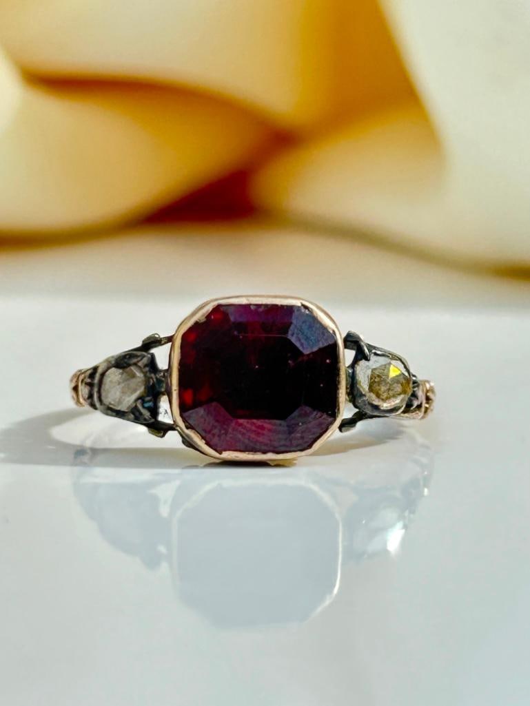 Georgian Era Garnet and Diamond Gold Ring - 7