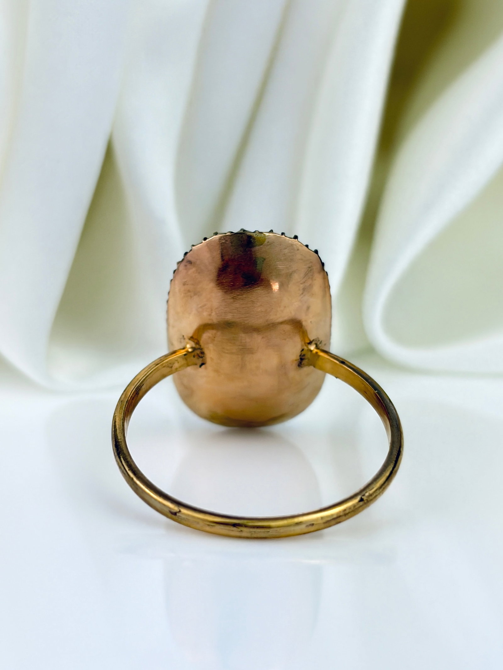 ANTIQUE GEORGIAN YELLOW PASTE AND PEARL HALO RING IN GOLD - 3