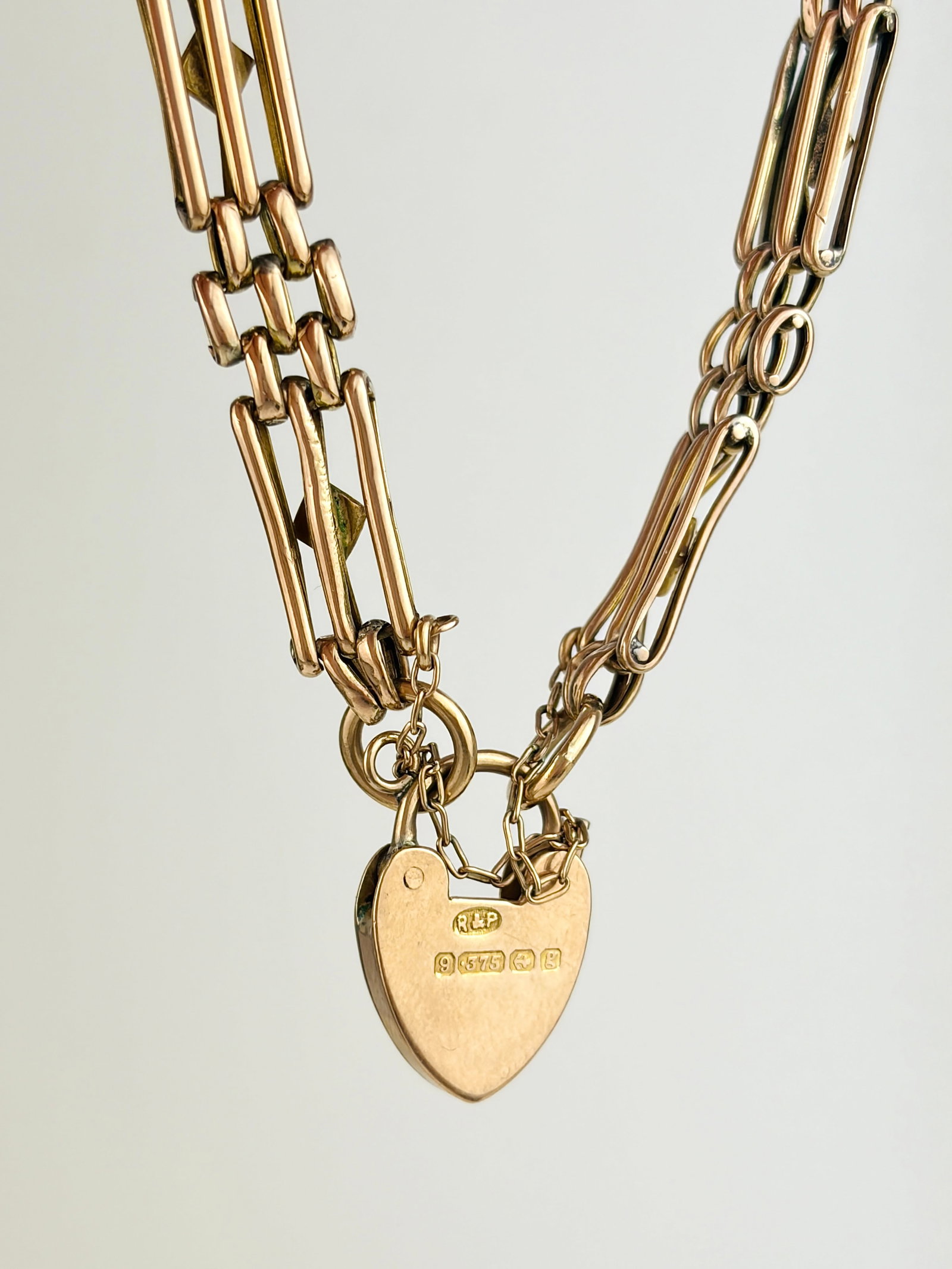 ANTIQUE TURQUOISE AND PEARL 9CT GOLD GATE BRACELET WITH HEART PADLOCK - 4