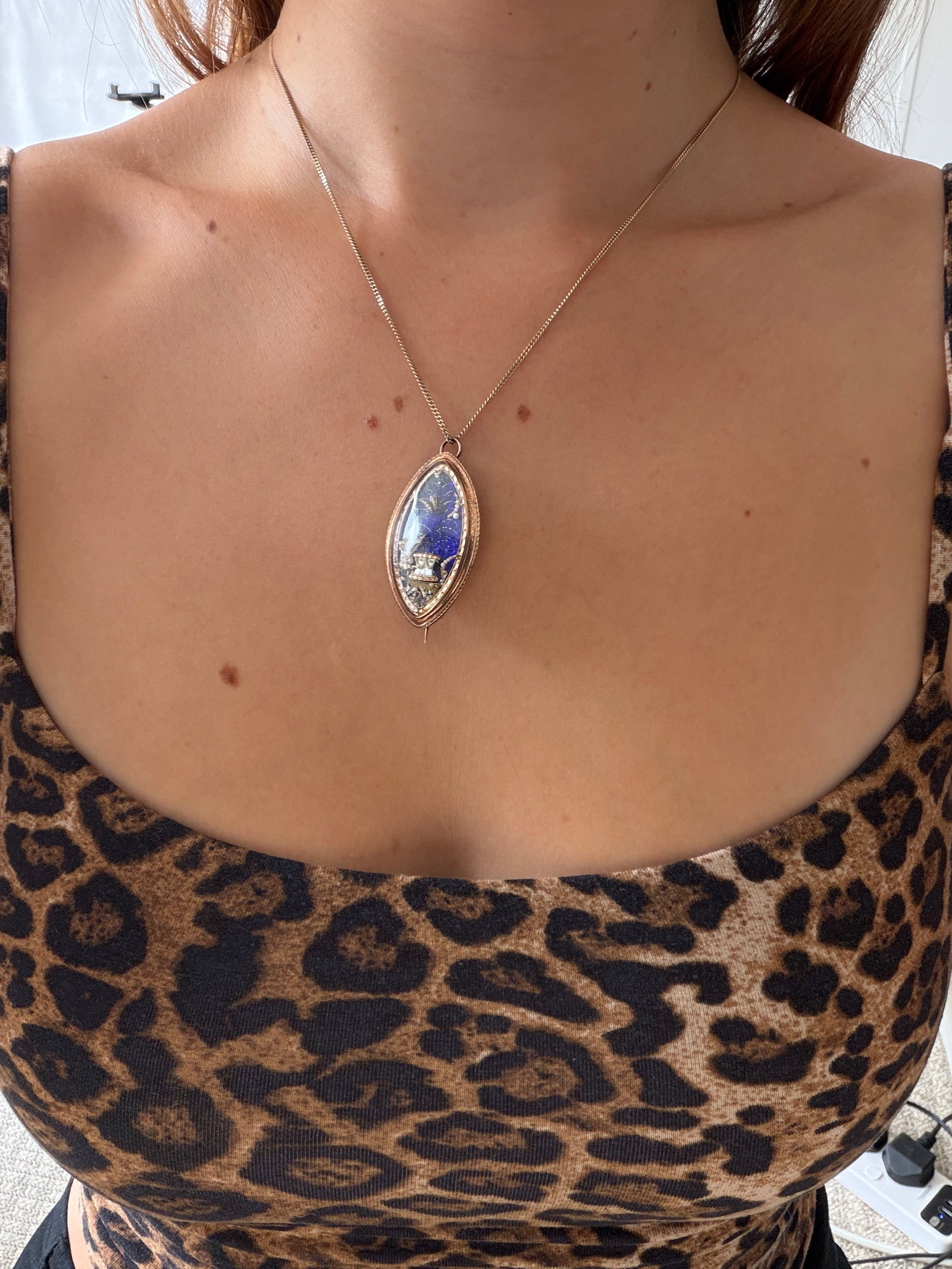 Antique Georgian Pearl, Blue Enamel and Gold Locket Back Mourning Brooch/Pendant - 2