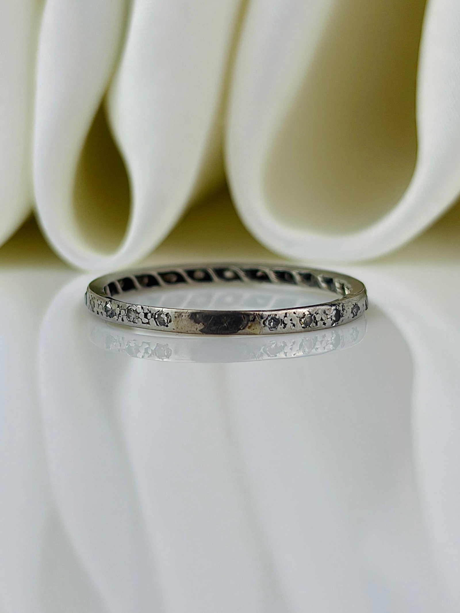 vintage 18ct white gold diamond full eternity band ring - 2