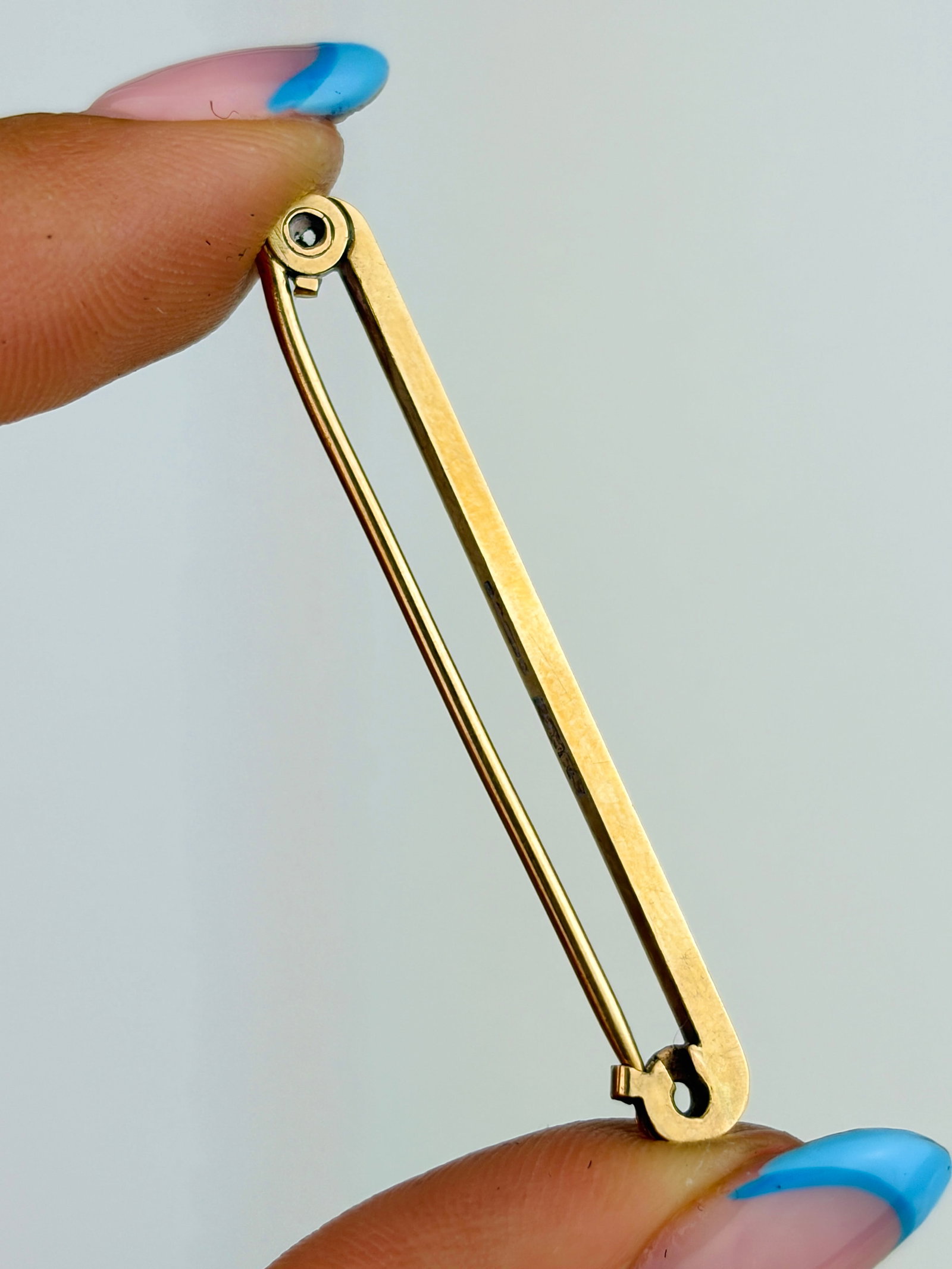 VINTAGE 9CT YELLOW GOLD TIE PIN/BROOCH - 2
