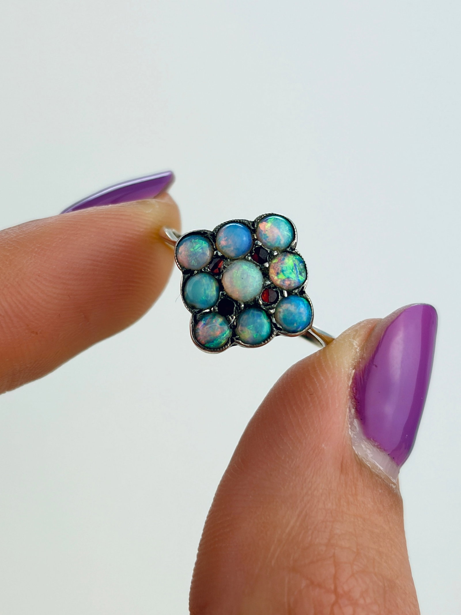 ANTIQUE OPAL AND GARNET CLUSTER RING IN GOLD AND SILVER - 5