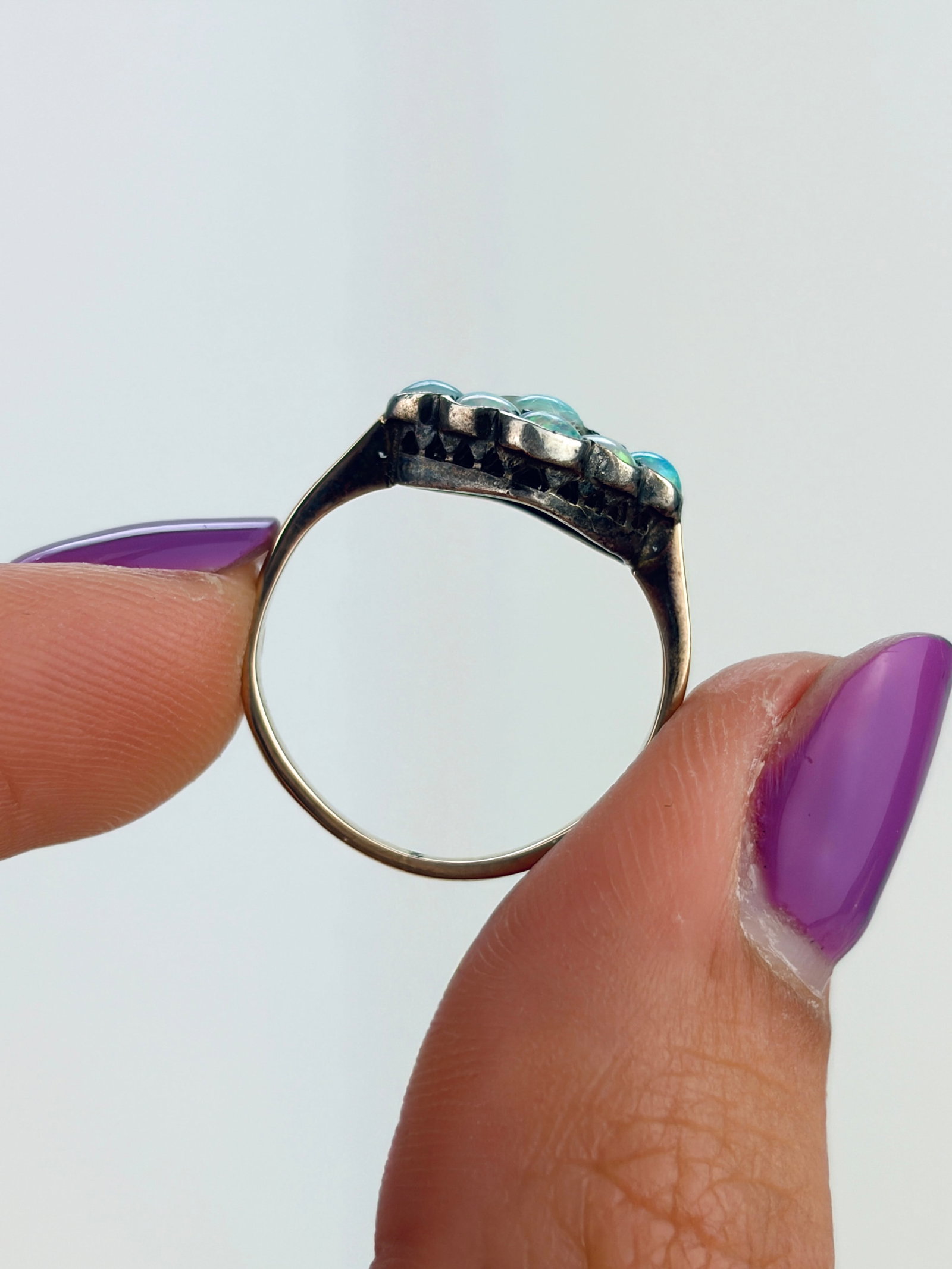 ANTIQUE OPAL AND GARNET CLUSTER RING IN GOLD AND SILVER - 6