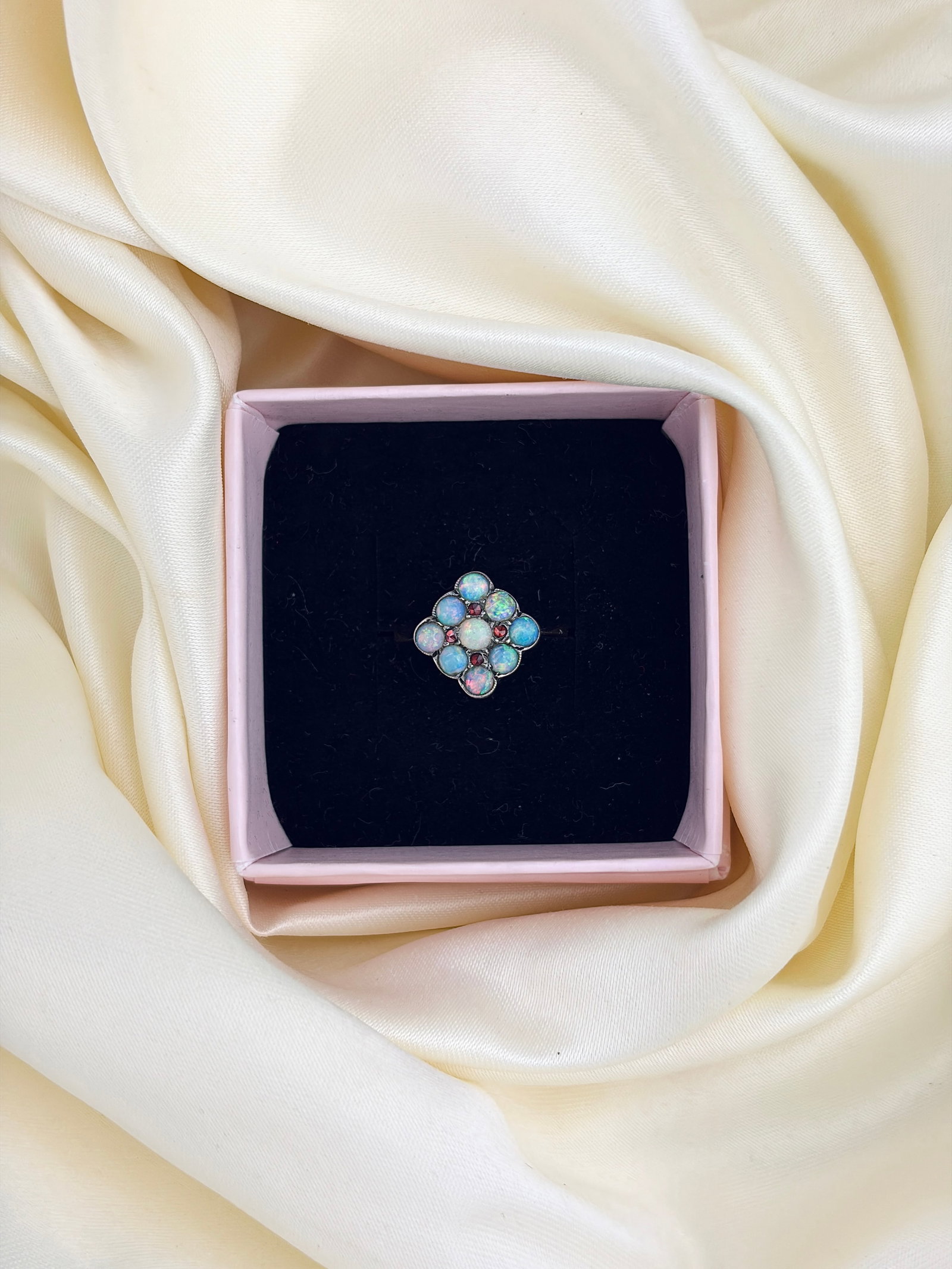 ANTIQUE OPAL AND GARNET CLUSTER RING IN GOLD AND SILVER - 9