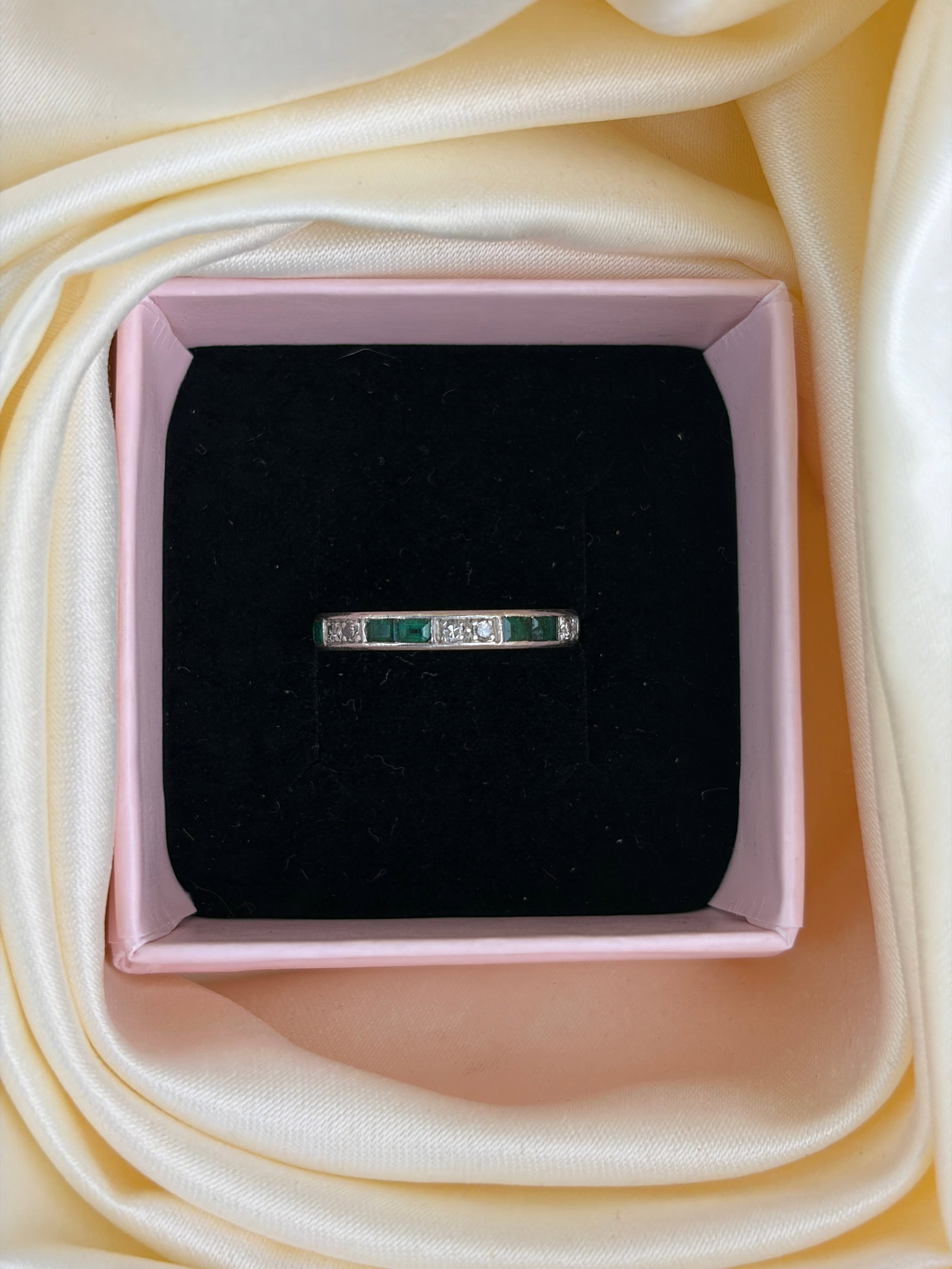 antique emerald and diamond full eternity band ring - 7