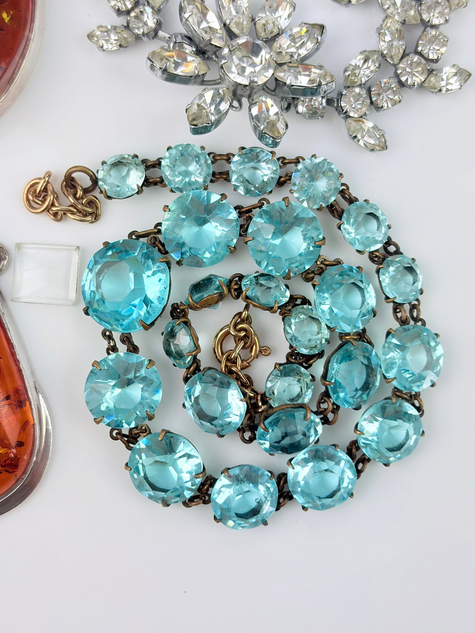 ANTIQUE & VINTAGE MIXED LOT OF JEWELLERY INC SILVER AMBER PENDANT - 2