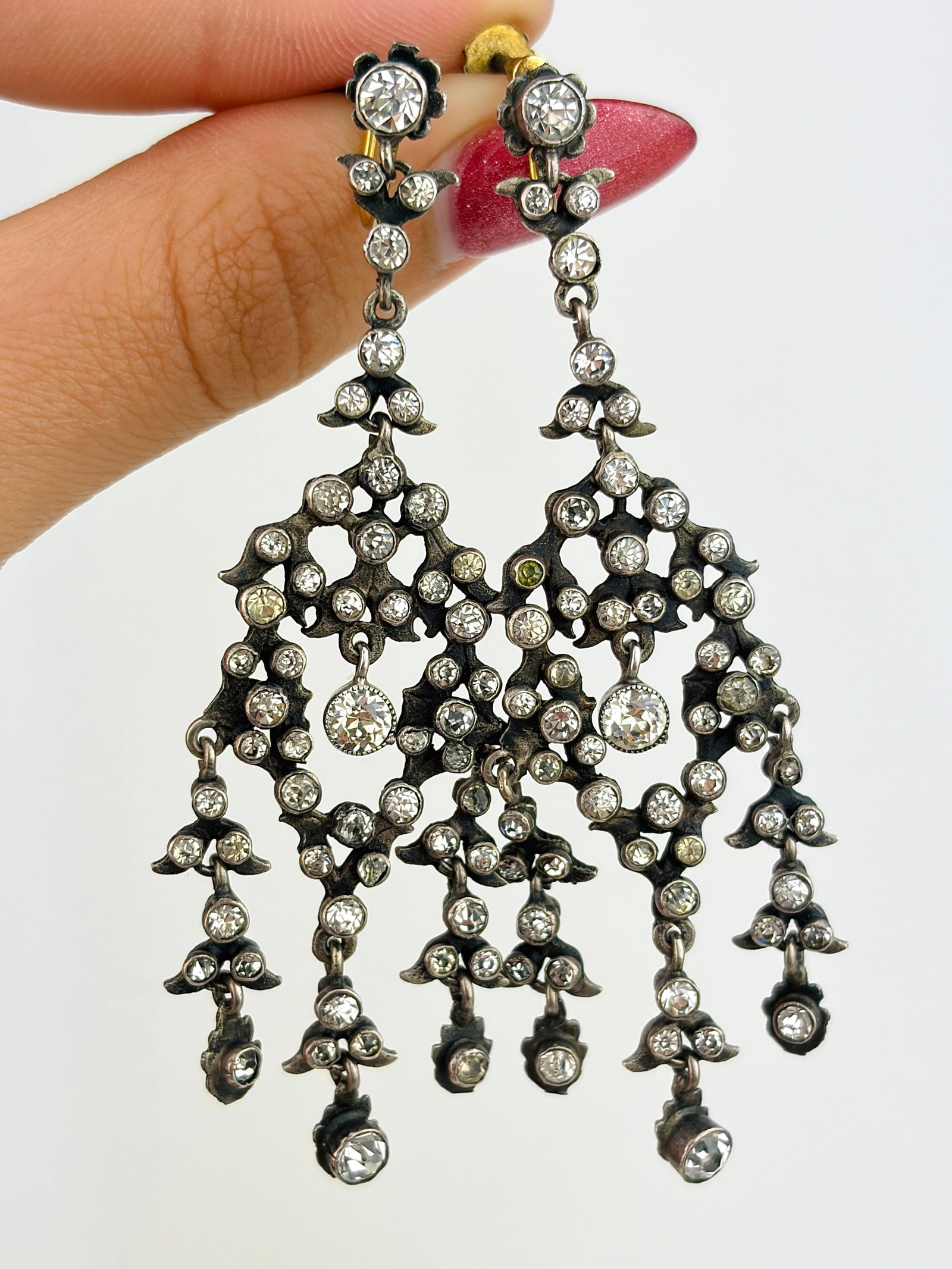 ANTIQUE PASTE DROP EARRINGS IN SILVER WITH GOLD Screw Fittings: ANTIQUE PASTE DROP EARRINGS IN SILVER WITH Gold Screw Fittings 