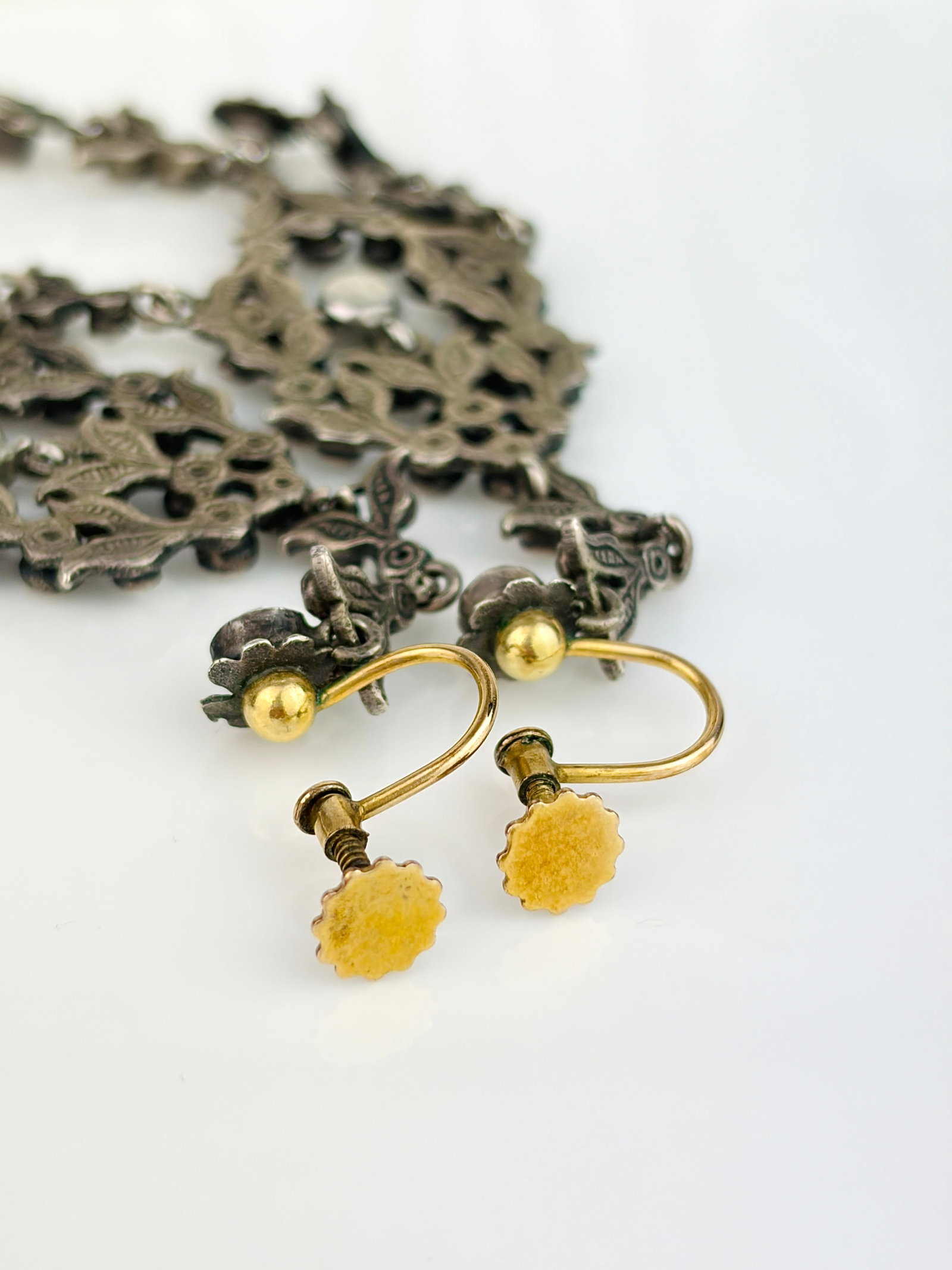 ANTIQUE PASTE DROP EARRINGS IN SILVER WITH GOLD Screw Fittings - 4