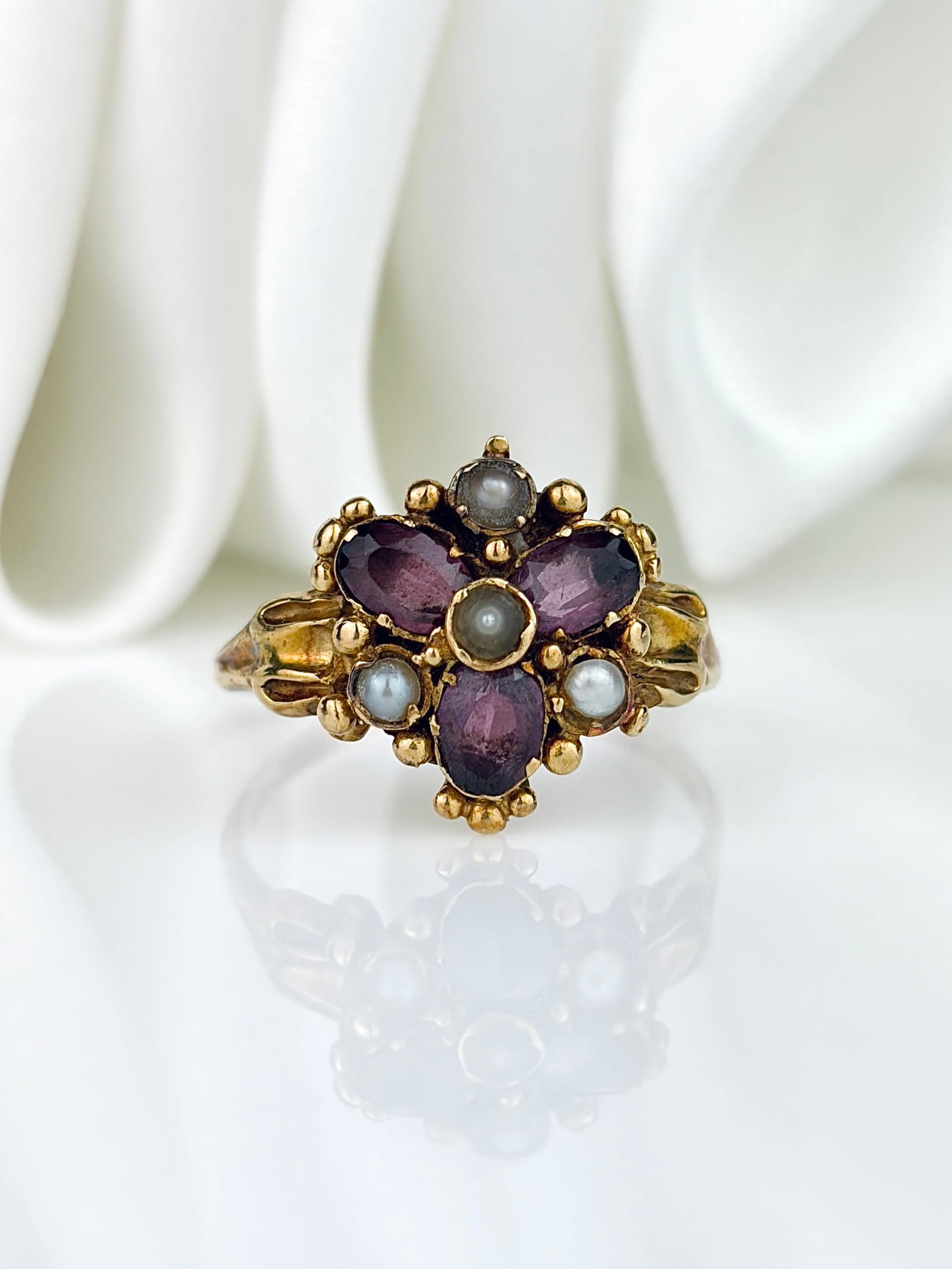 Antique Georgian 15ct Yellow Gold Almandine Garnet and Pearl Cluster Ring: Antique Georgian 15ct Yellow Gold Almandine Garnet and Pearl Cluster Ring Such a beautiful ring!