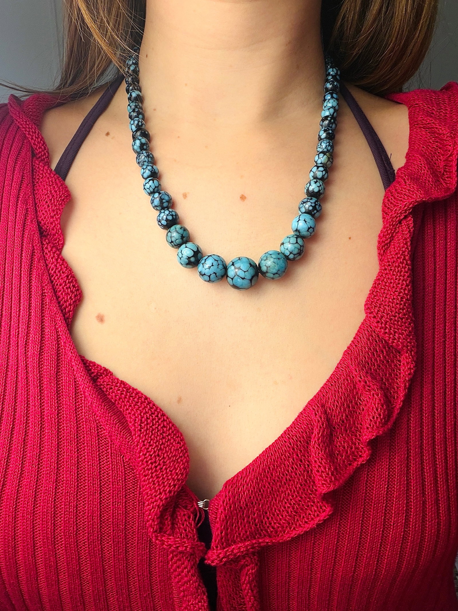 9ct CLASP BEADED NECKLACE - 5