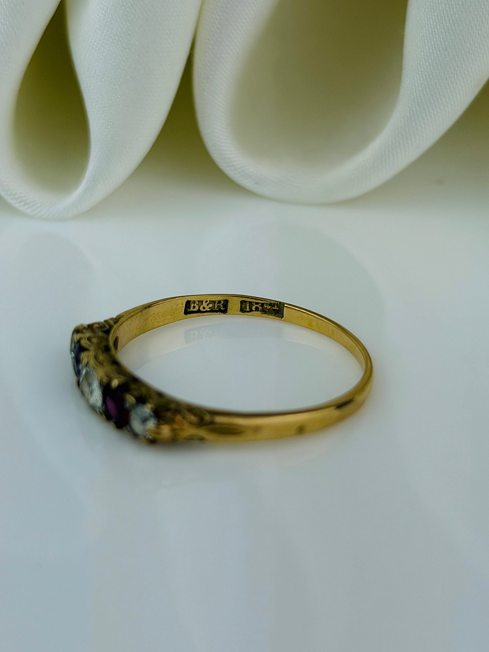 antique 18ct yellow gold ruby and diamond 5 stone ring - 4