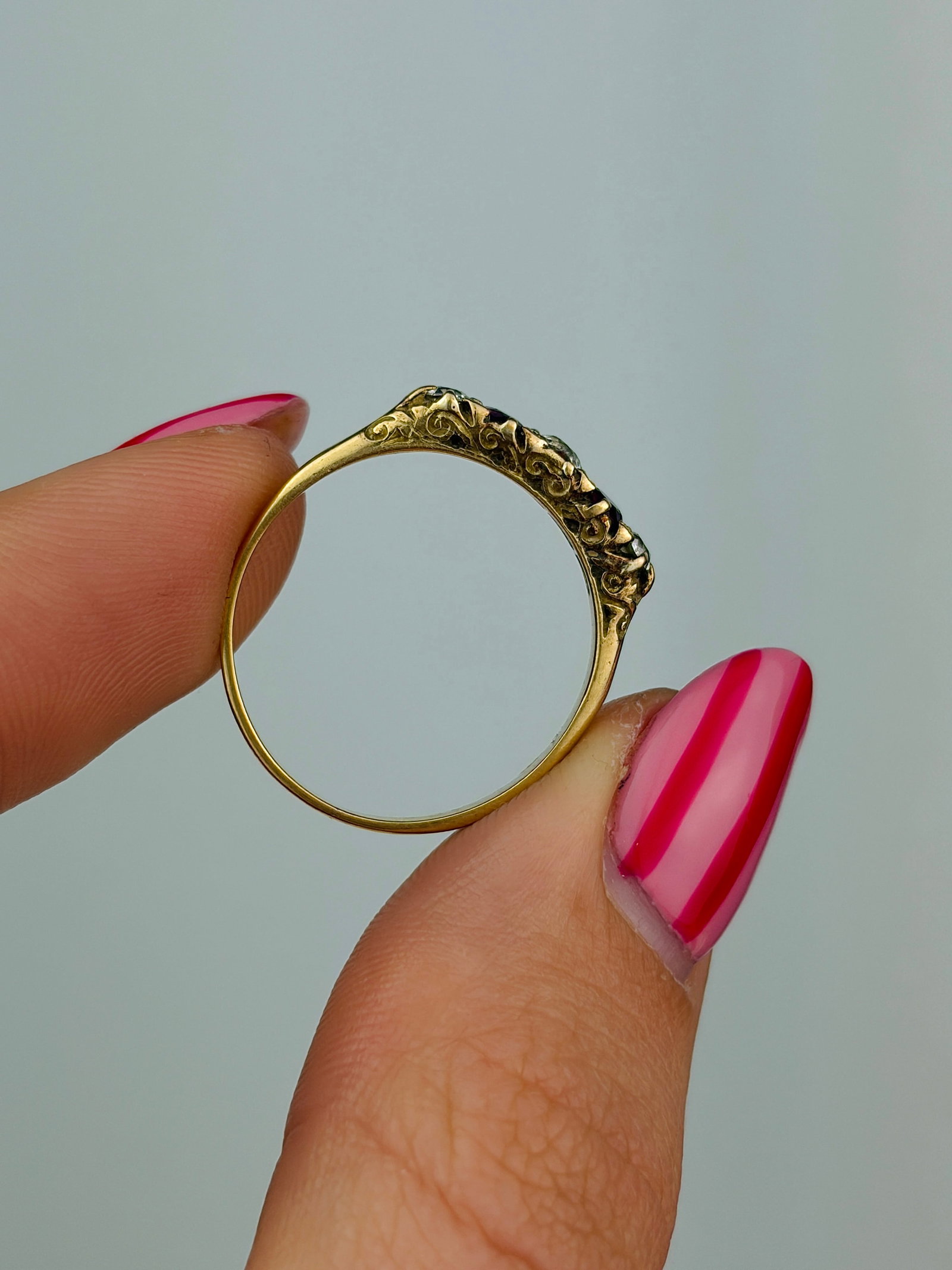 antique 18ct yellow gold ruby and diamond 5 stone ring - 6