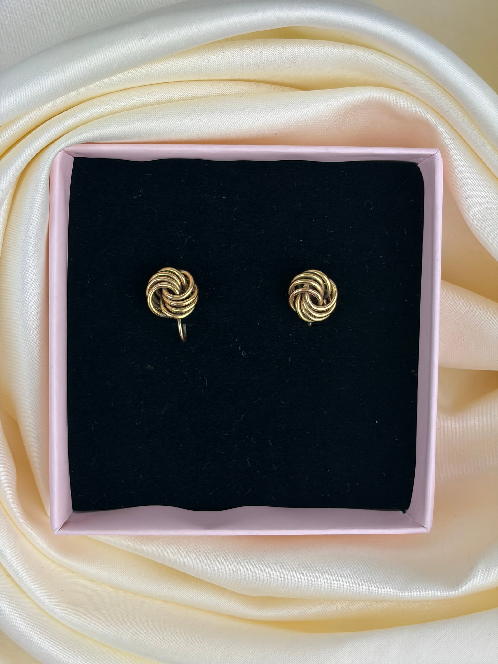 vintage 9ct gold twisted earrings on screw fittings - 5