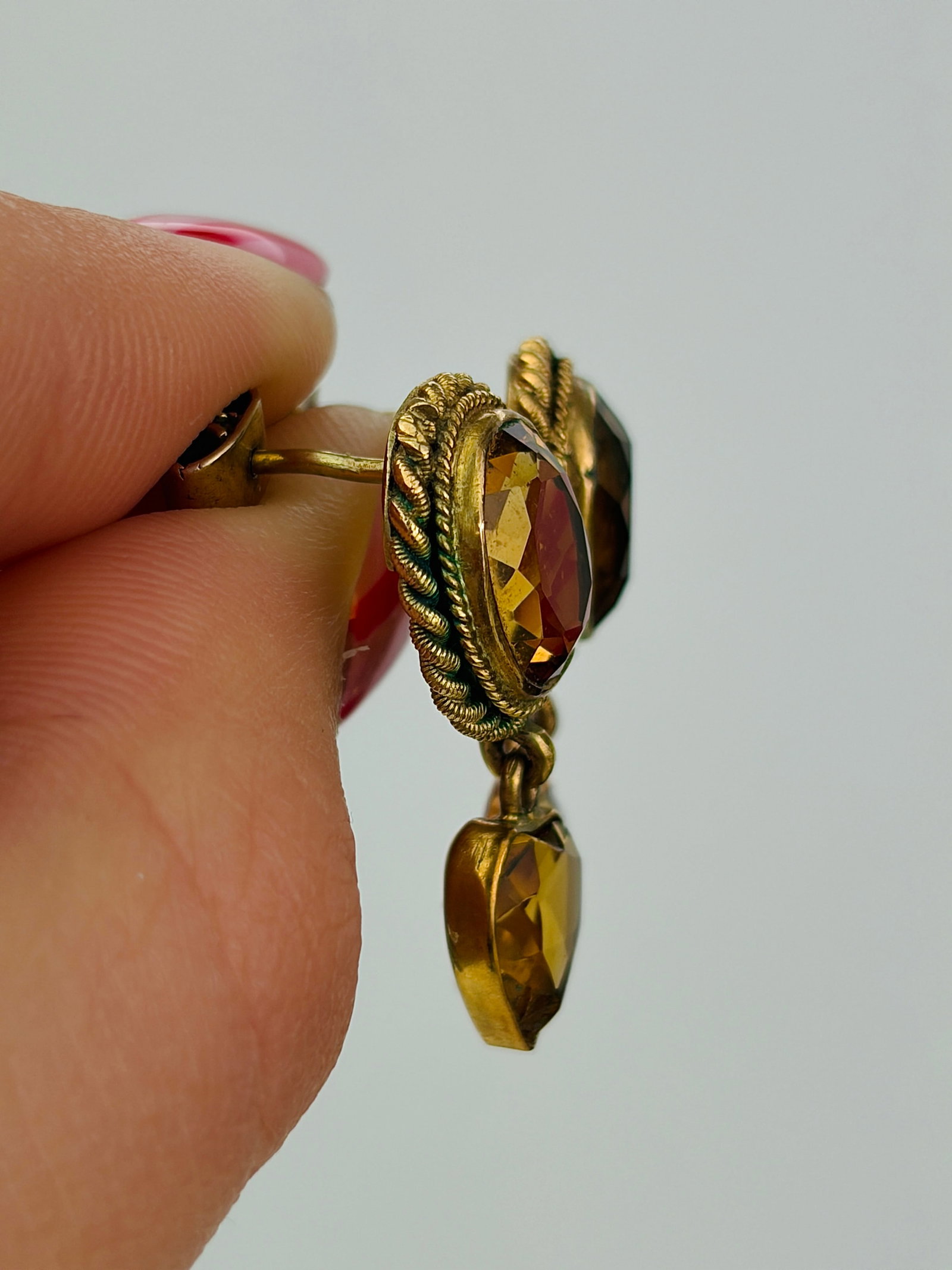 Sweet vintage 9ct yellow gold citrine heart drop earrings - 3