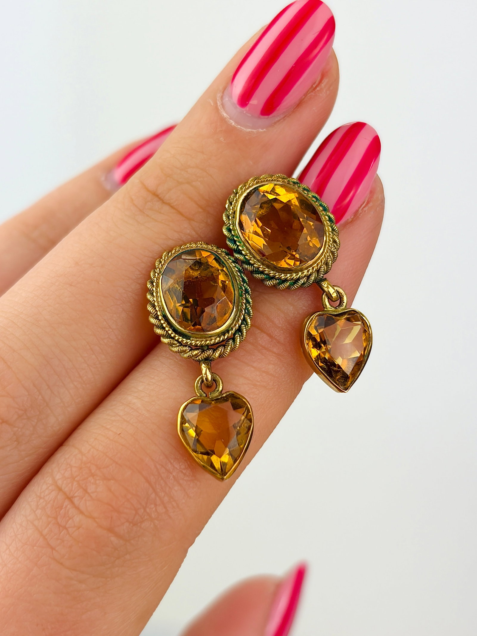 Sweet vintage 9ct yellow gold citrine heart drop earrings - 7