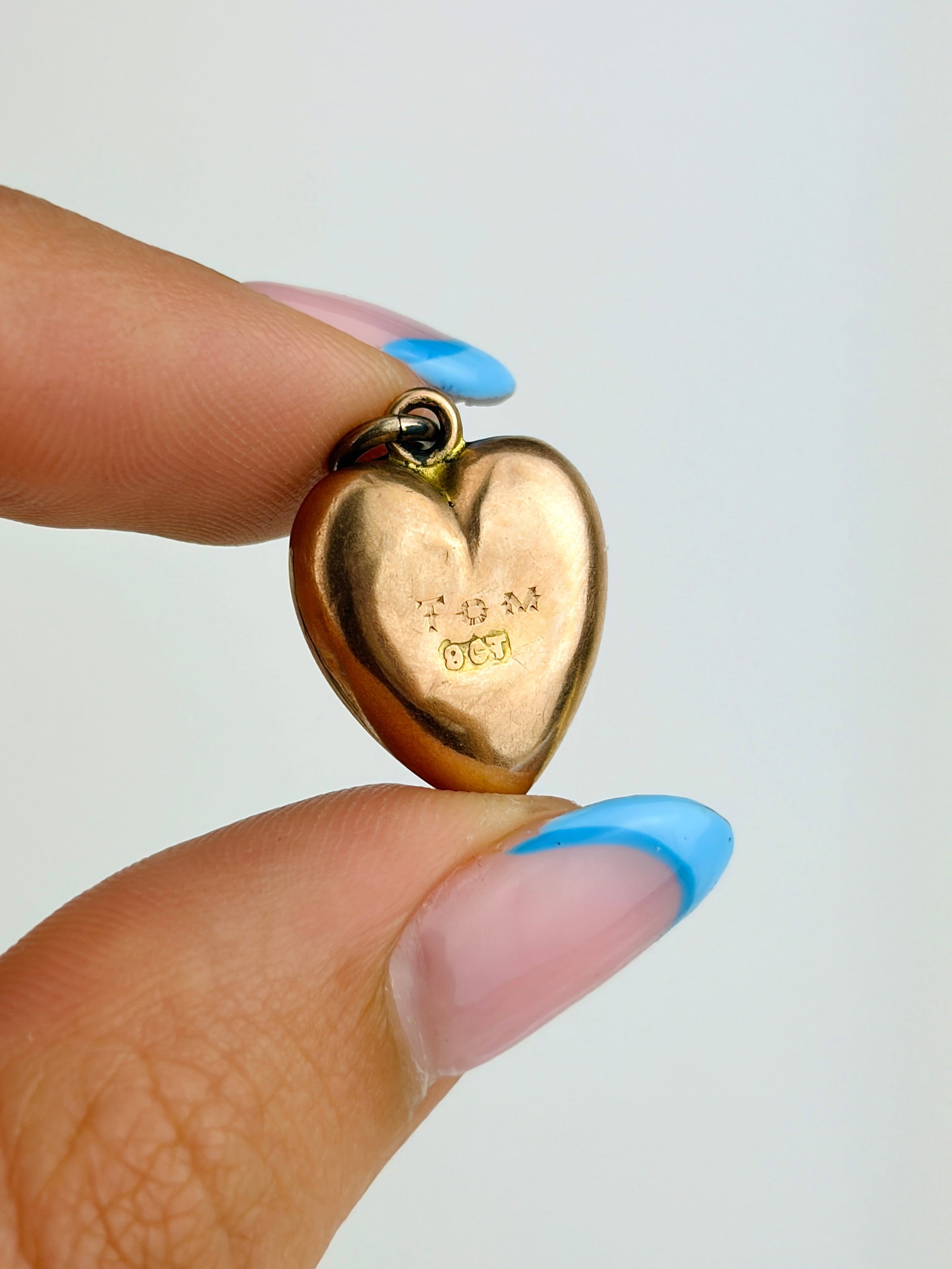 ANTIQUE 9CT GOLD PUFFED HEART PENDANT - 5