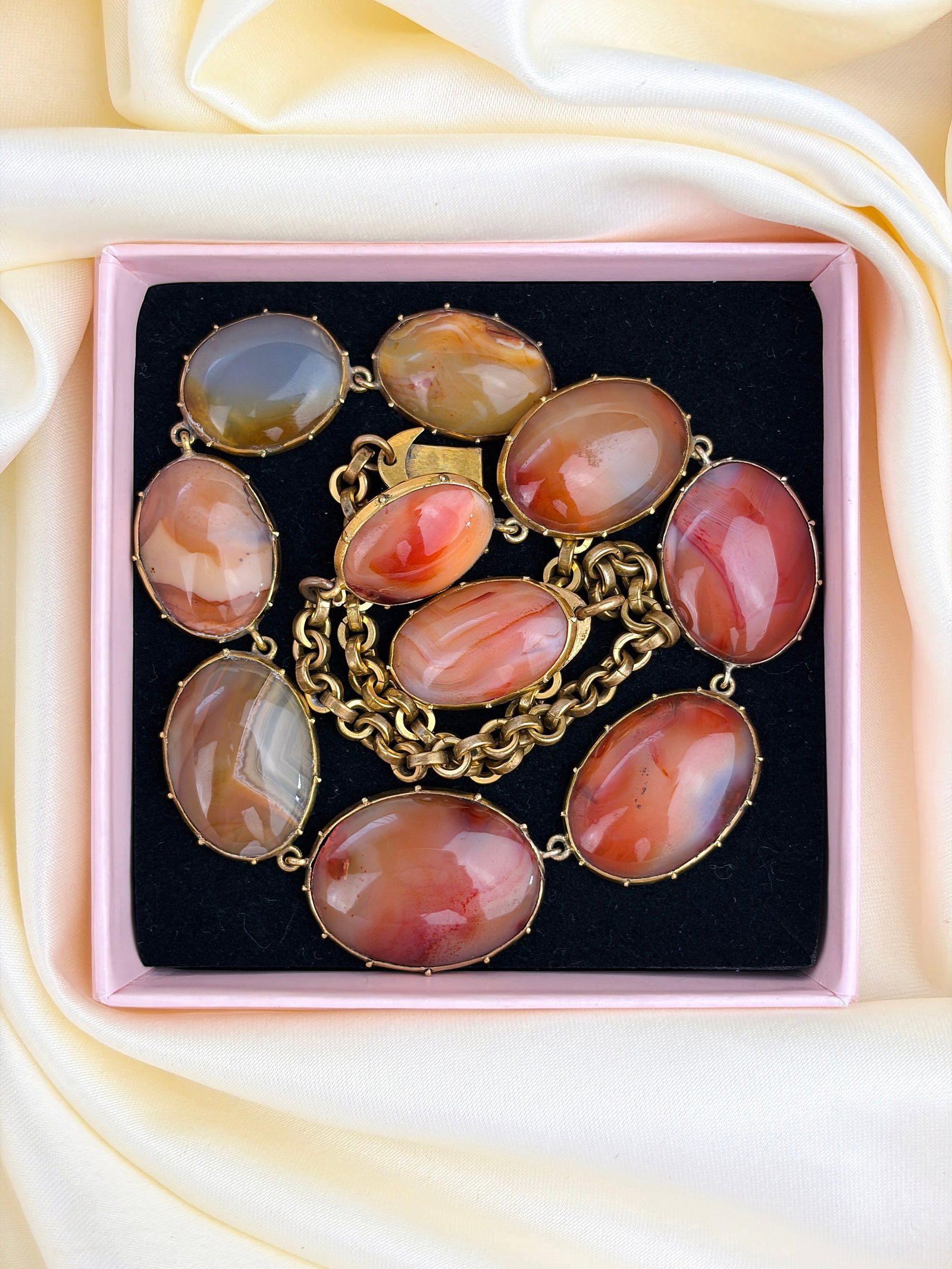 ANTIQUE CHUNKY AGATE NECKLACE IN GILT METAL - 8