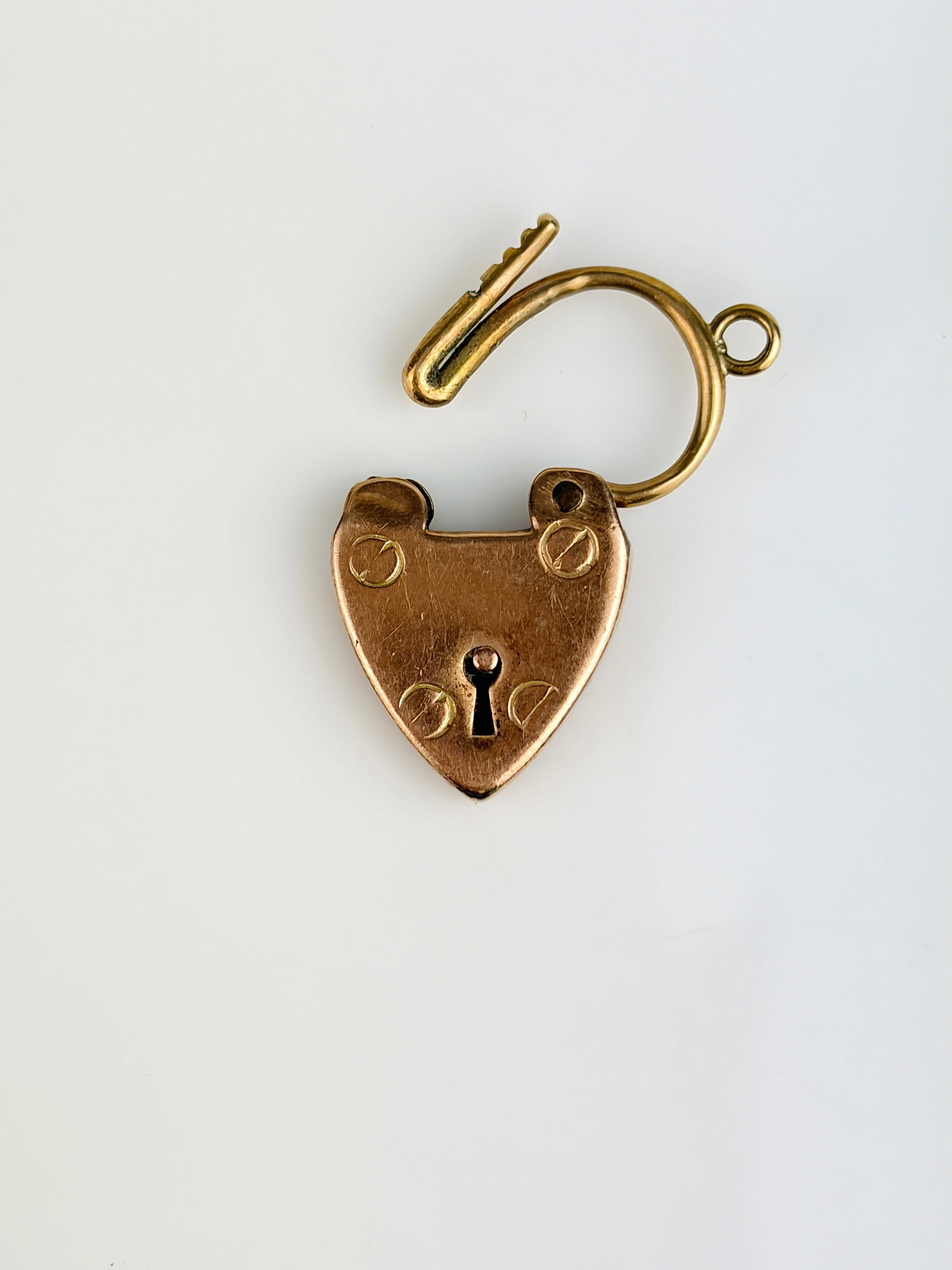 ANTIQUE 9CT GOLD OPENING HEART PADLOCK CHARM/PENDANT - 4
