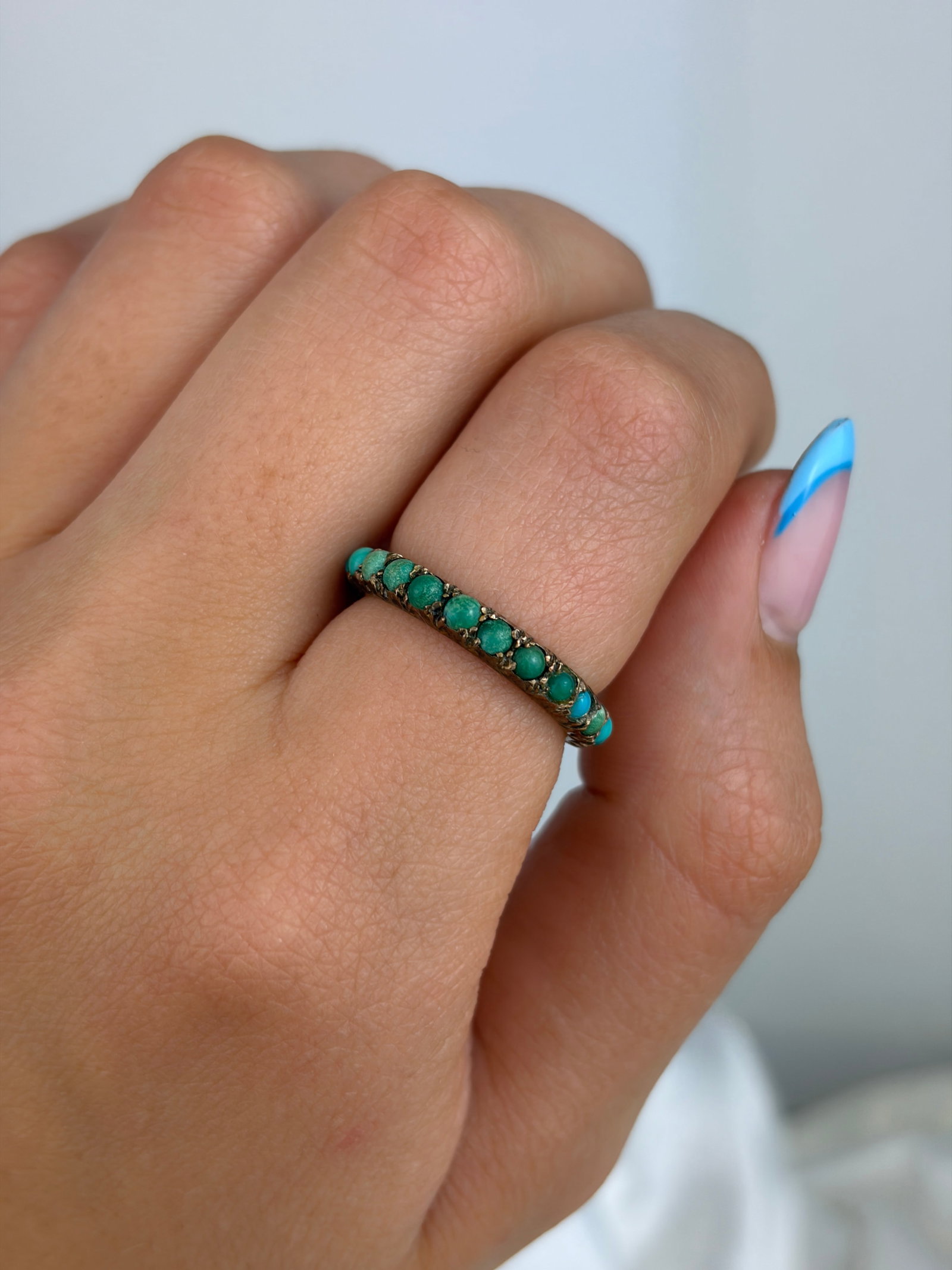 ANTIQUE TURQUOISE FULL ETERNITY BAND RING IN GOLD - 7