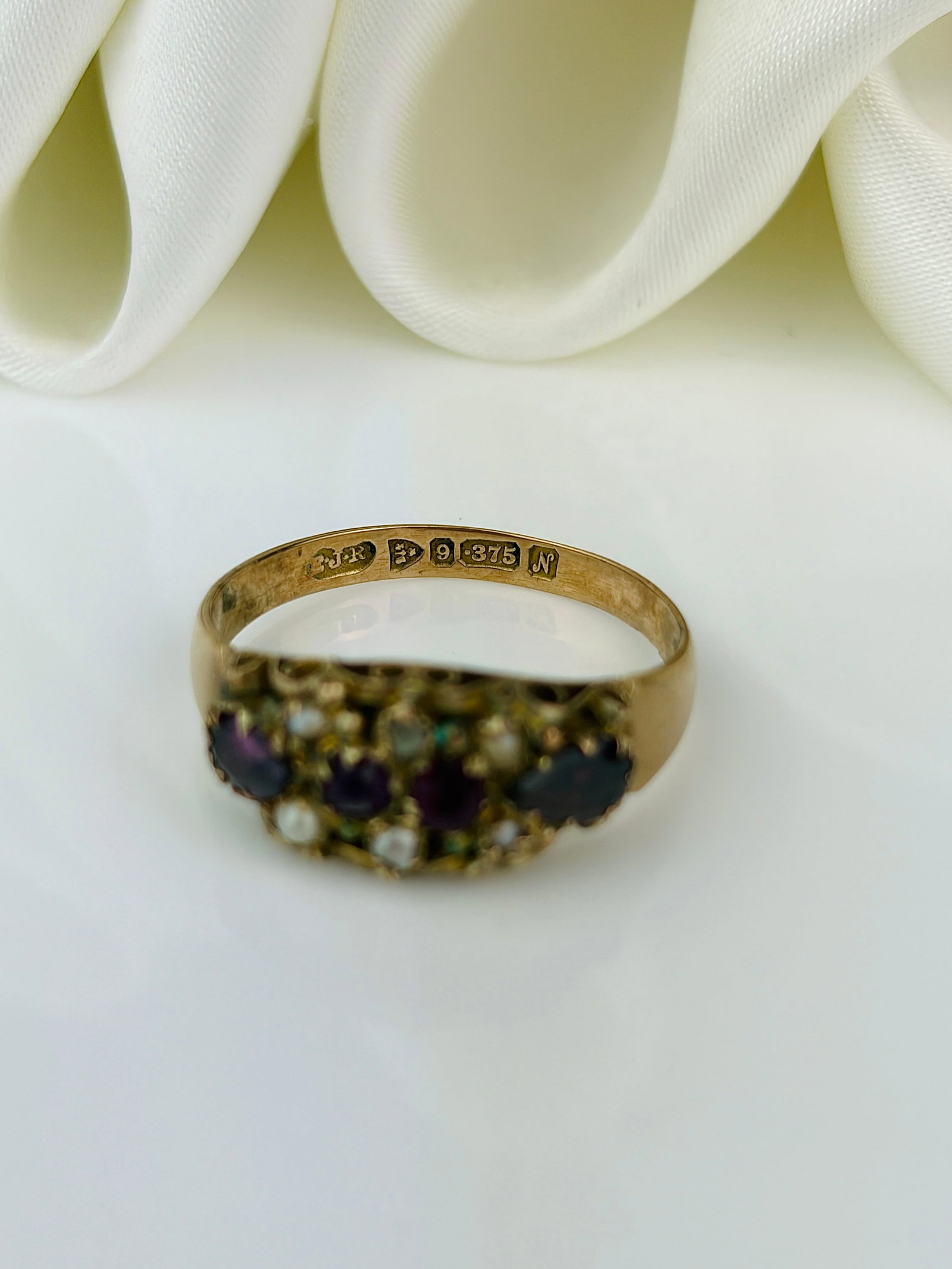 antique 9ct gold garnet and pearl ring - 4
