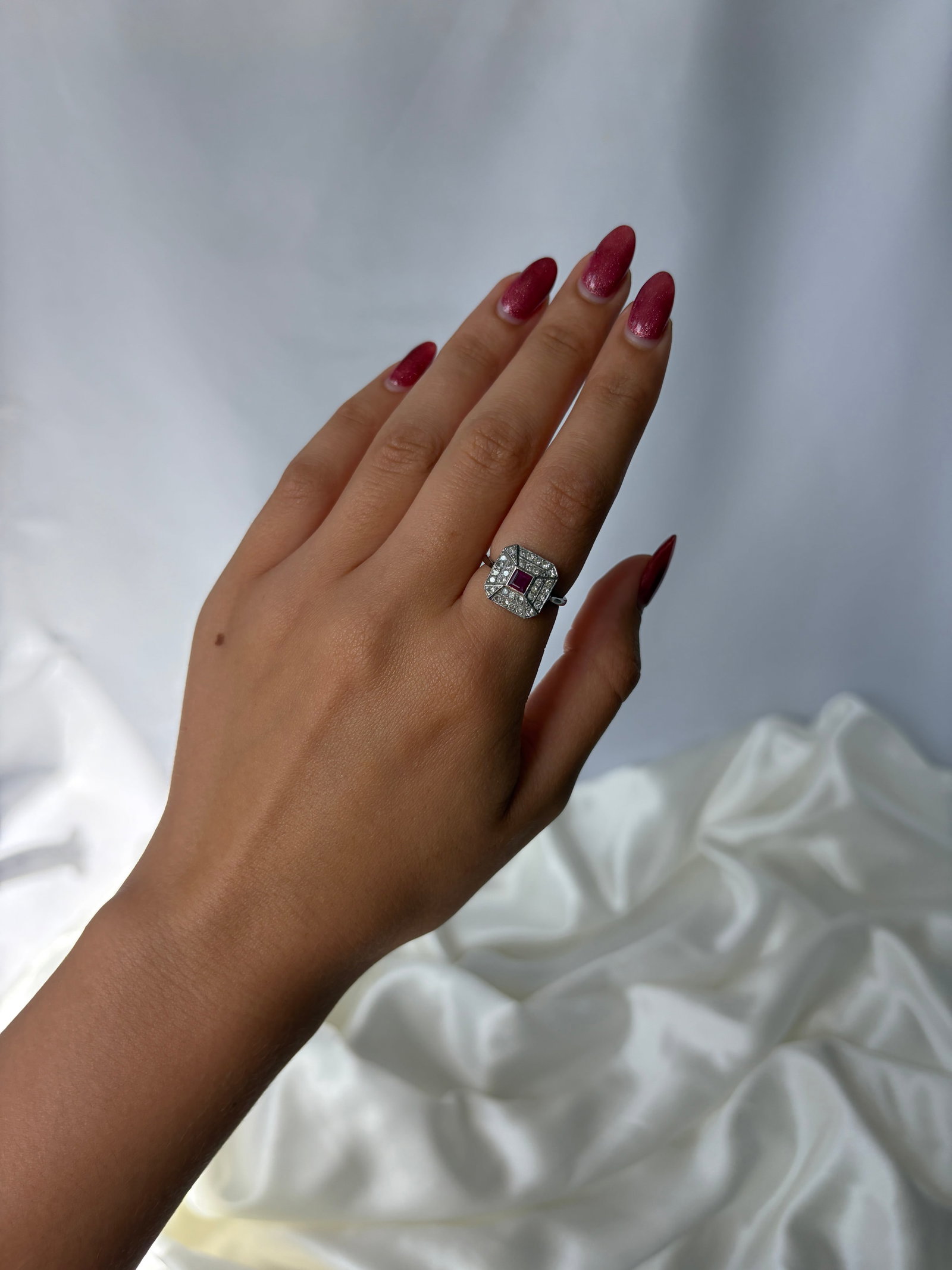 ANTIQUE ART DECO ERA PLATINUM RUBY AND DIAMOND SQUARE RING - 9