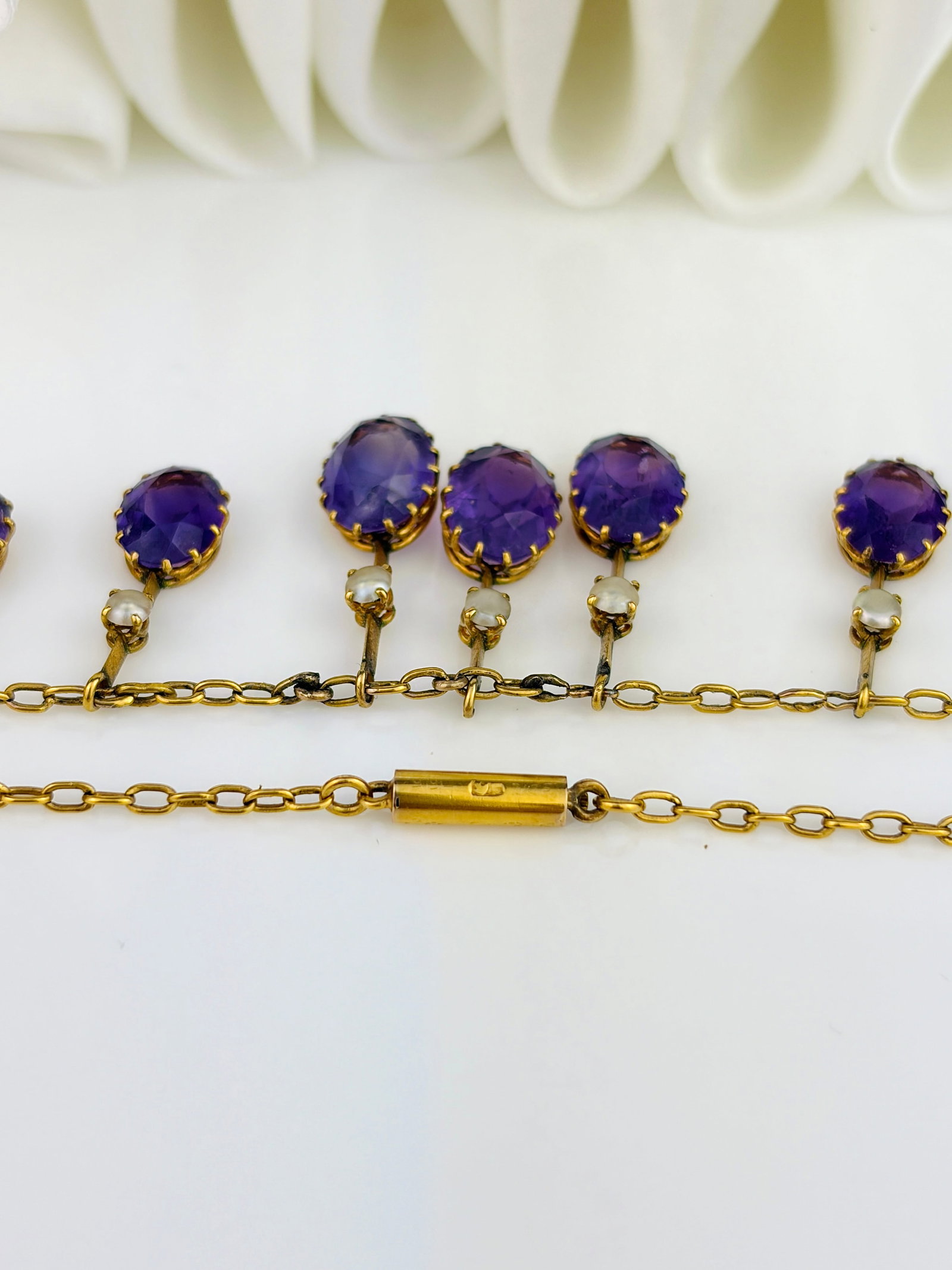 ANTIQUE 9CT YELLOW GOLD AMETHYST AND PEARL FRINGE NECKLACE - 7