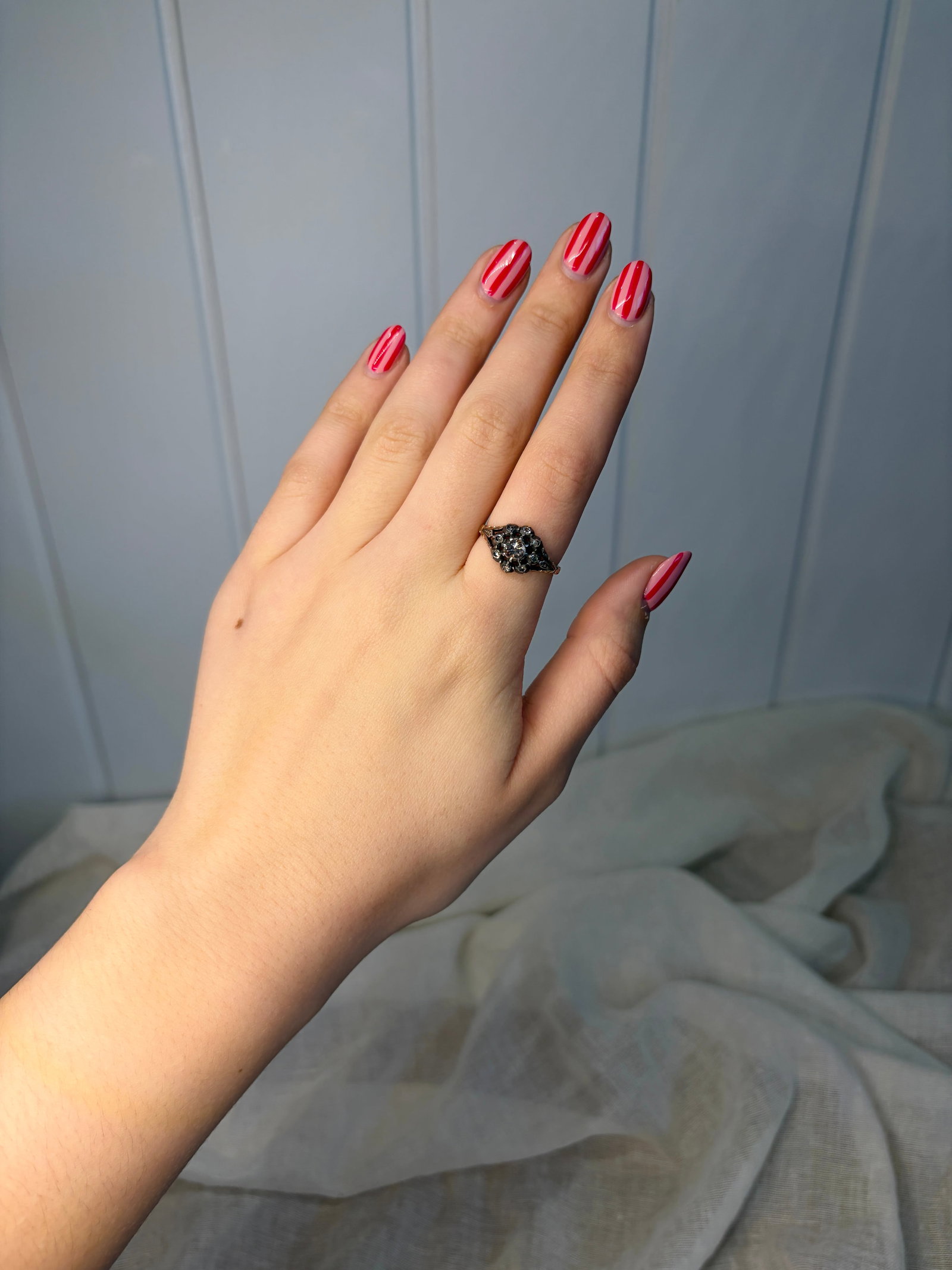 ANTIQUE ROSE CUT DIAMOND CLUSTER RING IN 15CT GOLD - 8