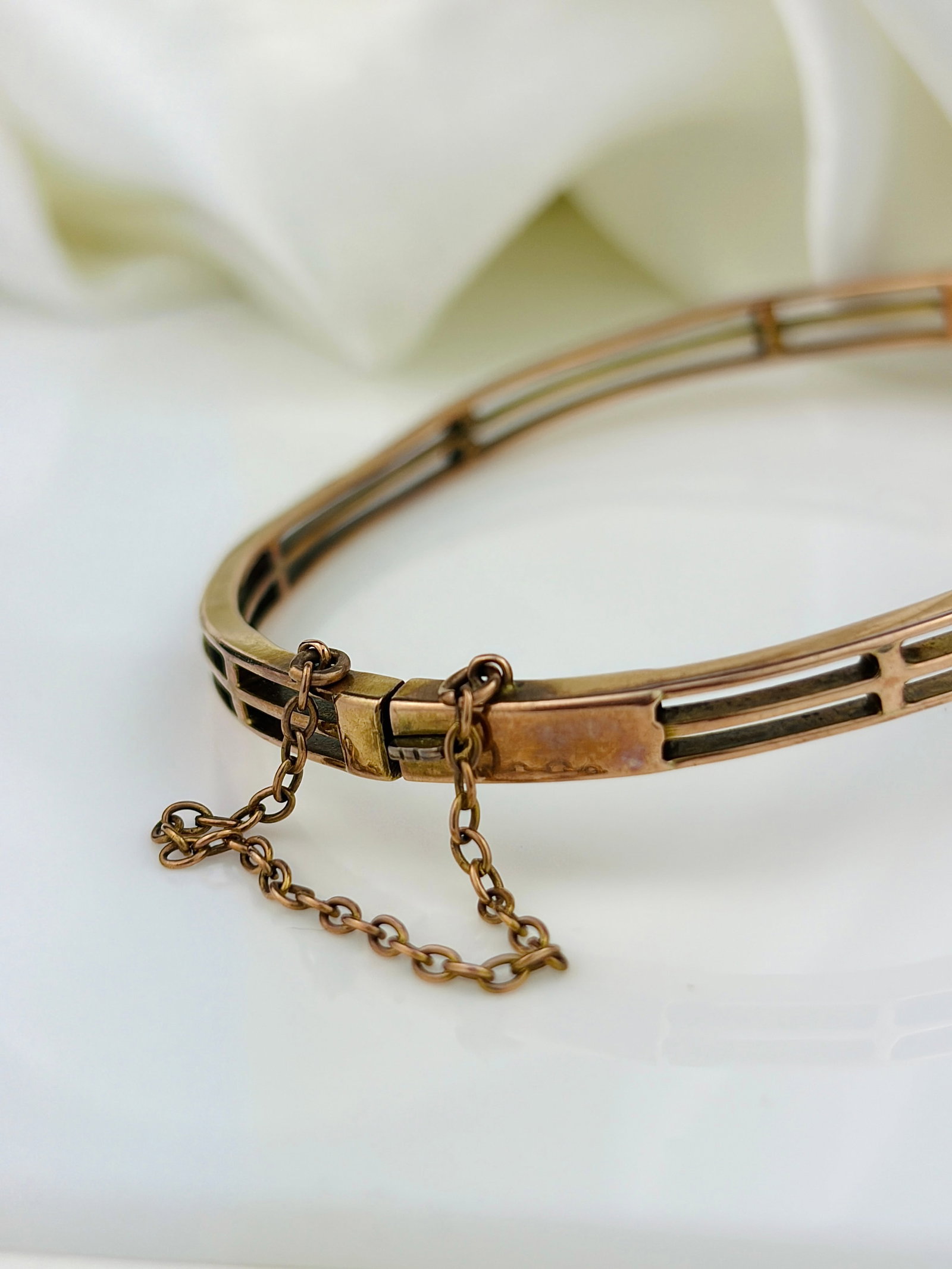 ANTIQUE LARGE AMETHYST AND PEARL GOLD BANGLE / BRACELET - 5