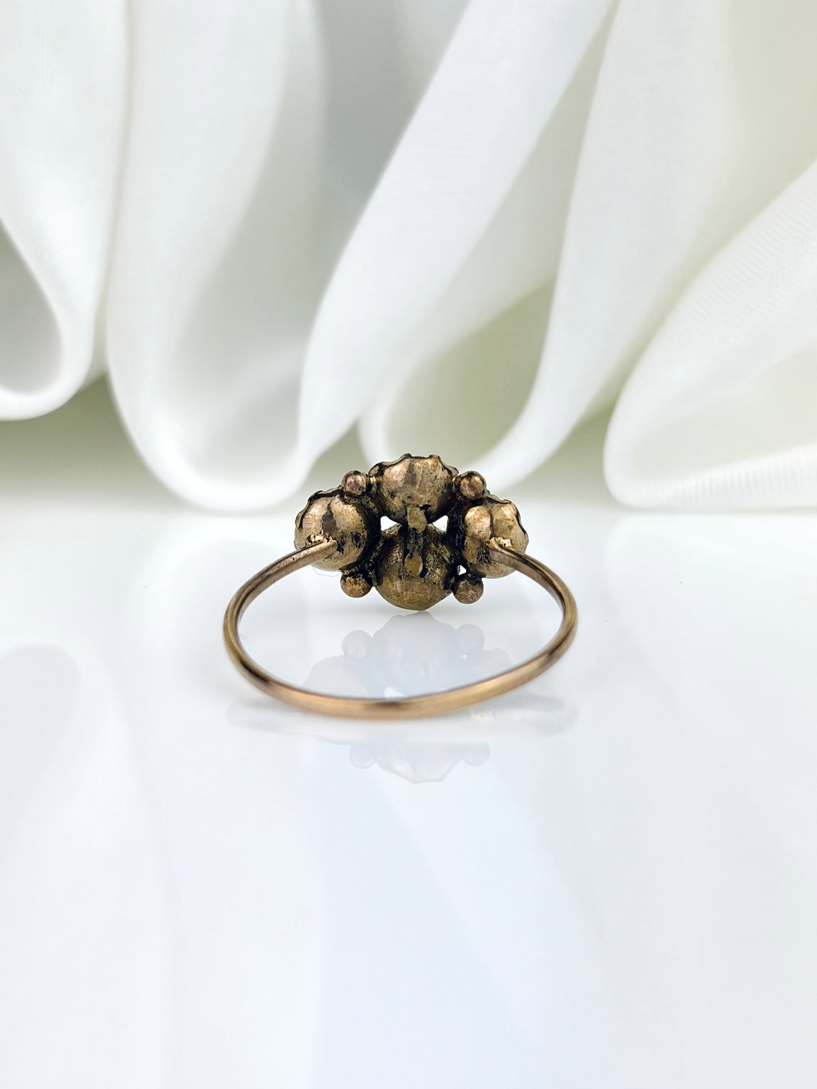 ANTIQUE FLAT CUT GARNET FOUR STONE CLUSTER RING IN GOLD - 3