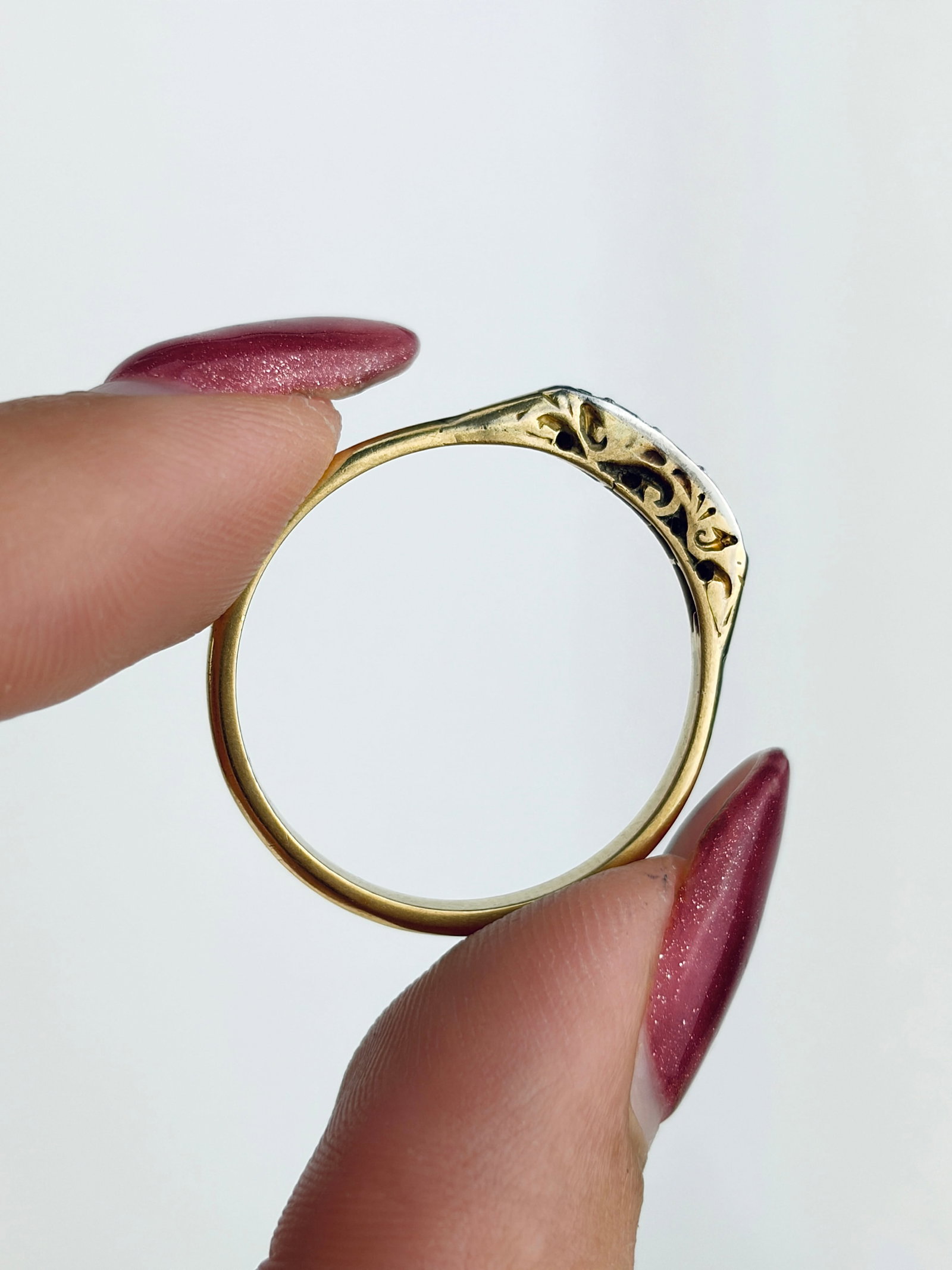 Antique 18ct Yellow Gold Diamond 5 Stone Boat Ring - 6