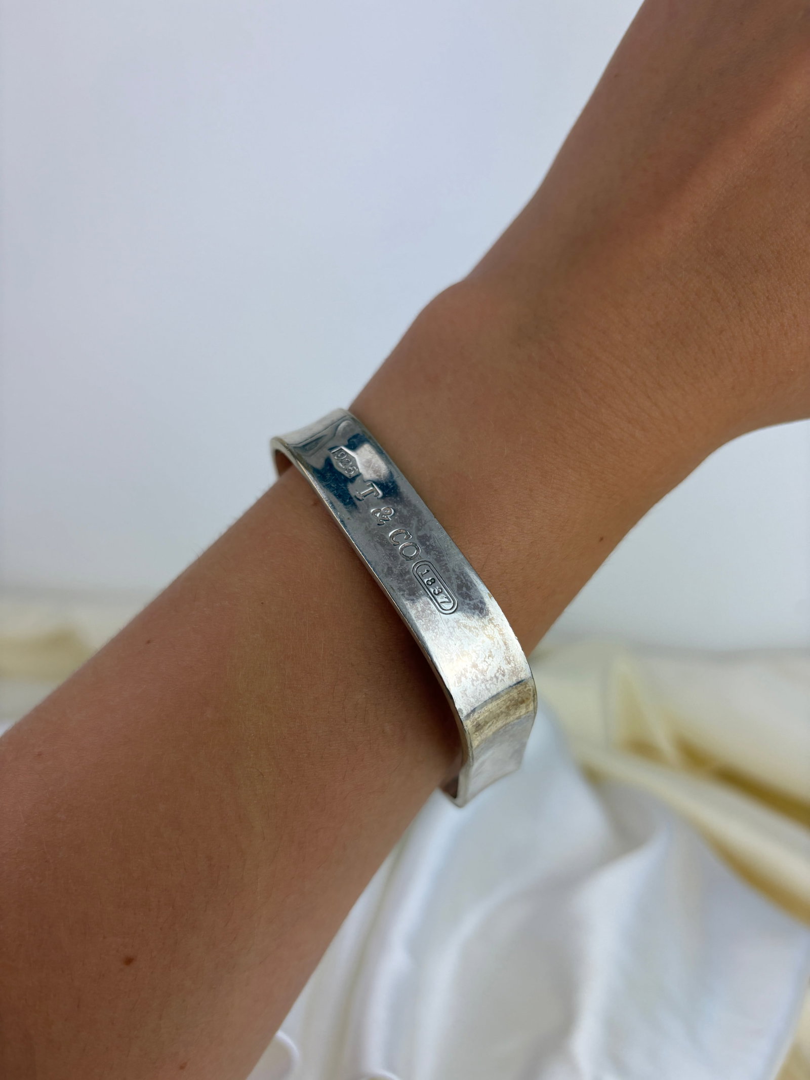 Vintage Sterling Silver Tiffany & Co Square Bangle Bracelet - 4