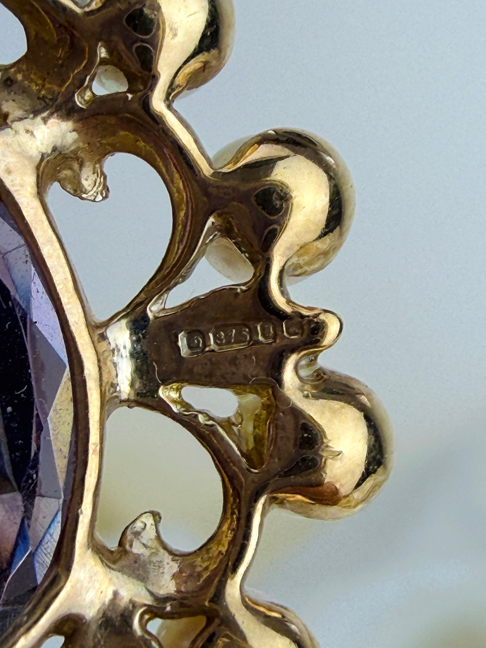 Vintage 9ct Yellow Gold Amethyst and Pearl Brooch - 5