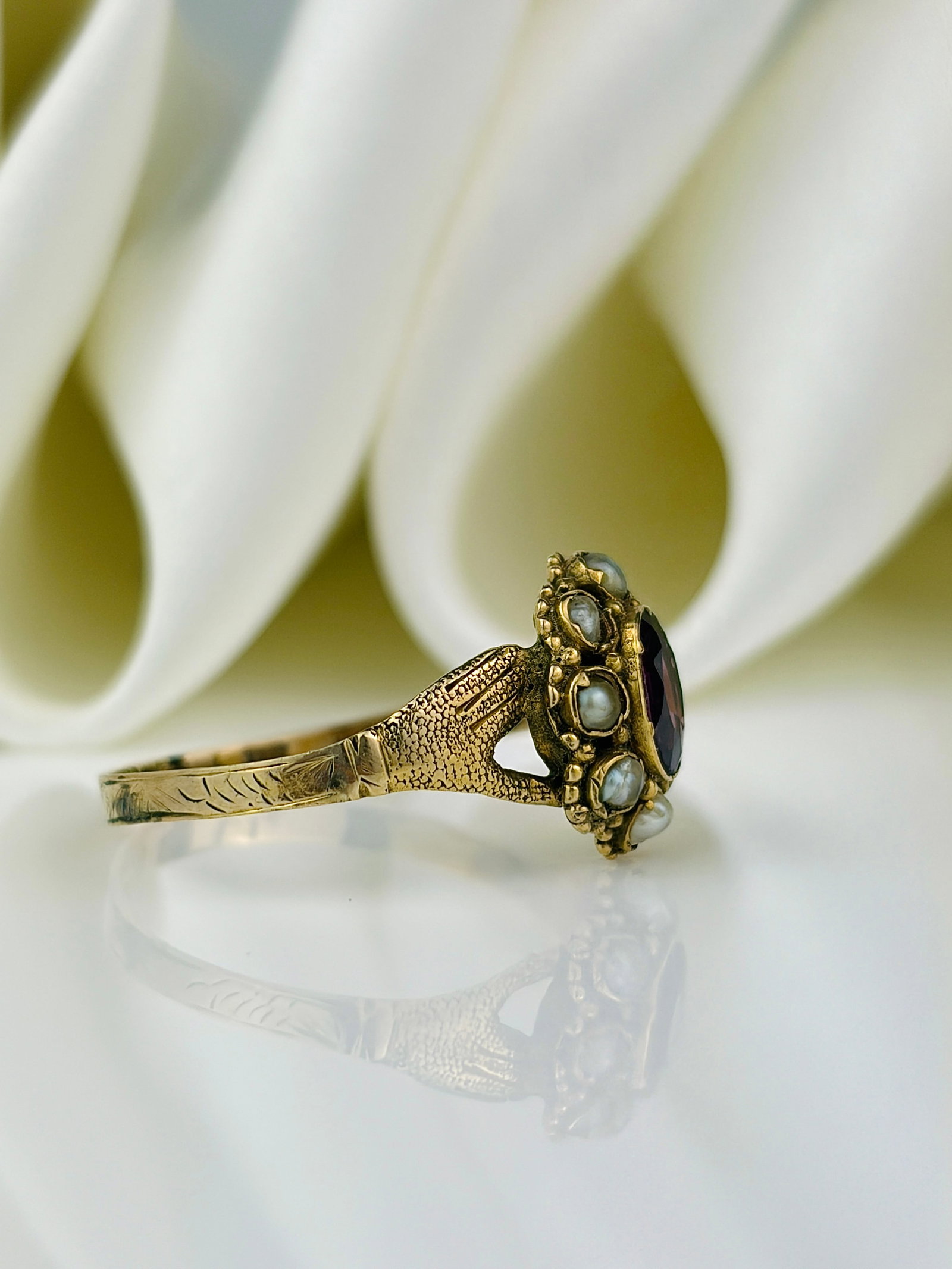 antique gemset and pearl cluster ring in gold - 2