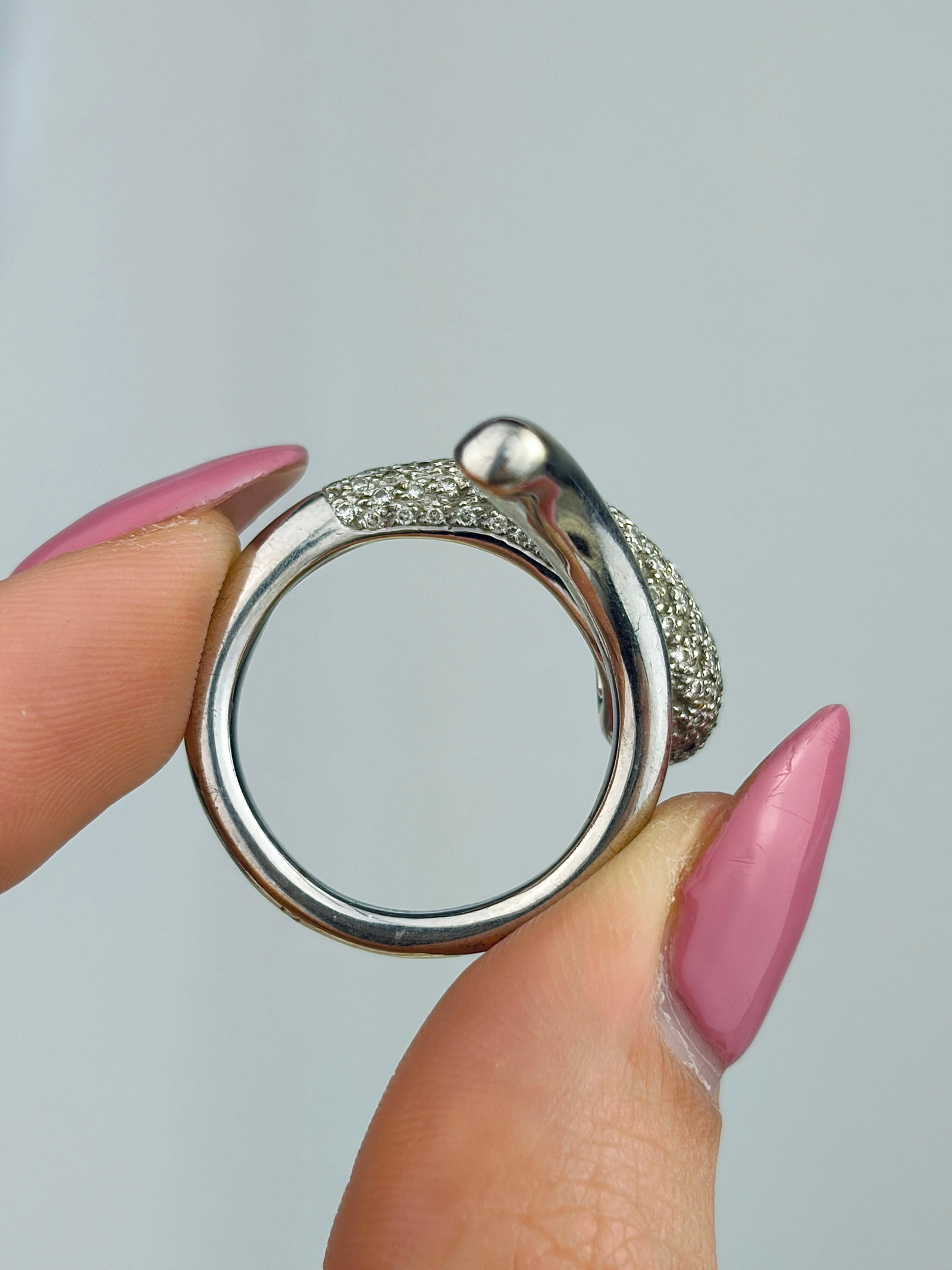 UNIQUE 18CT WHITE GOLD AND DIAMOND WRAP AROUND SNAKE STYLE RING - 6