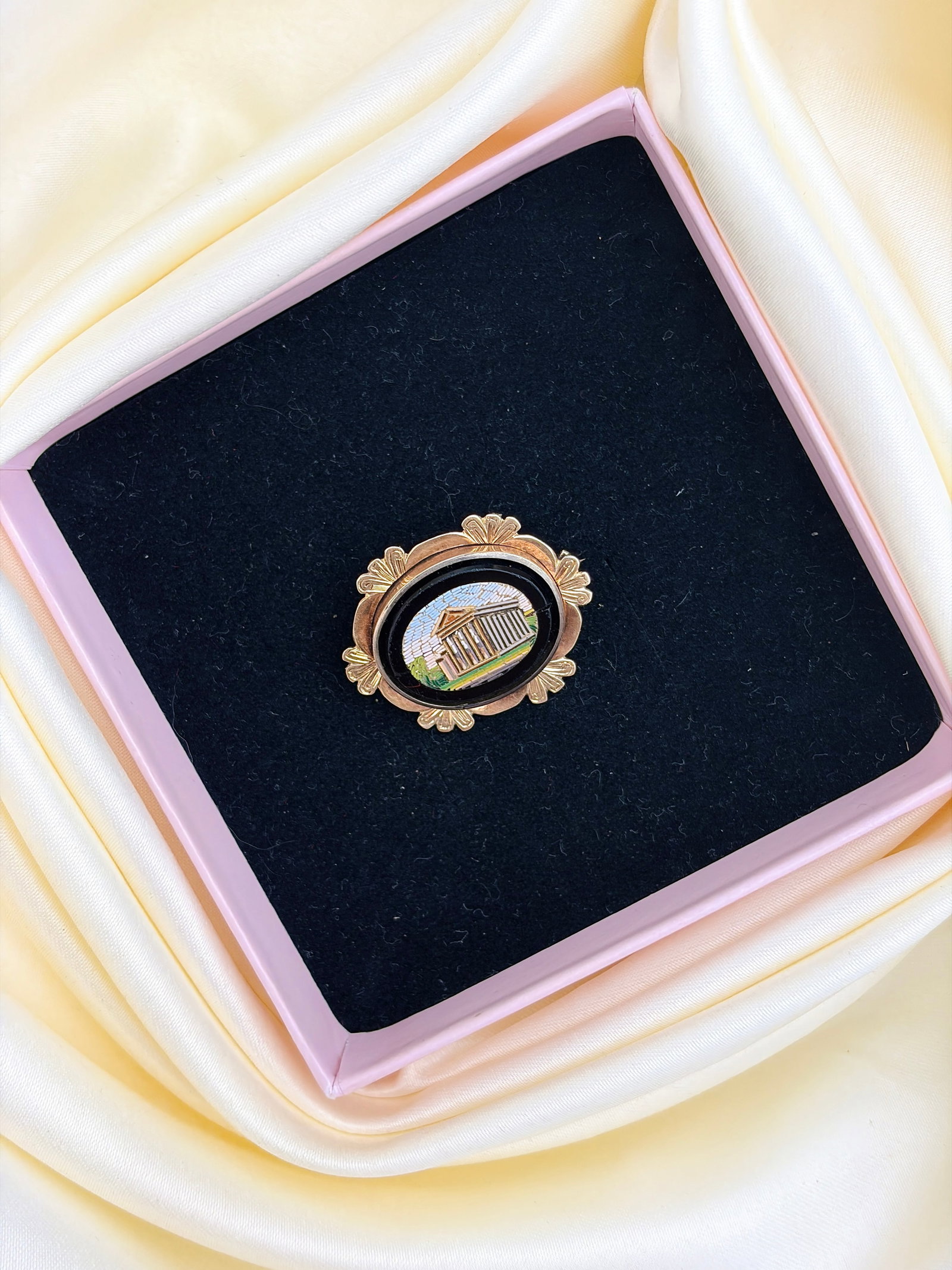 ANTIQUE 9CT GOLD MICRO MOSIAC GOLD BROOCH - 4
