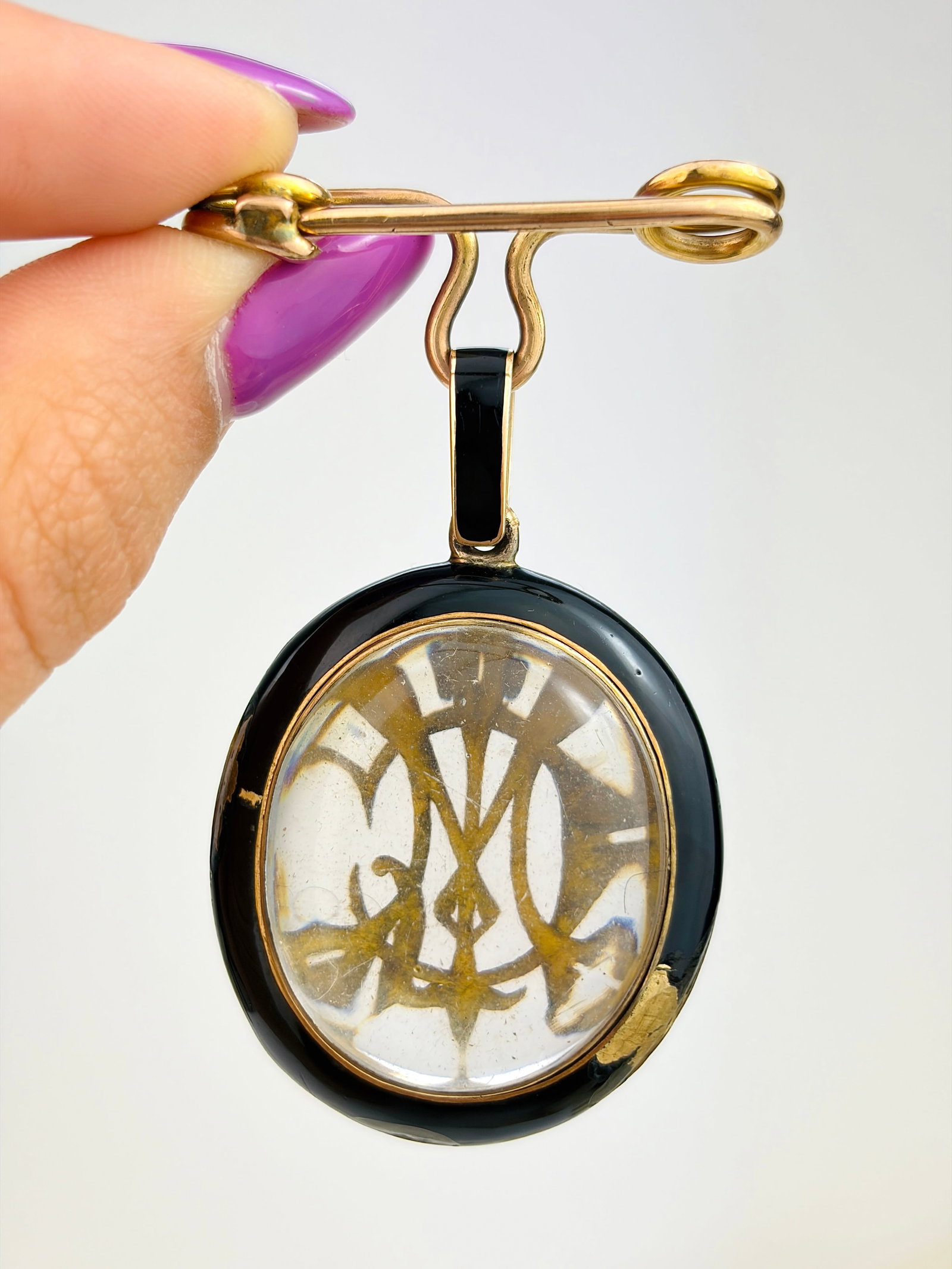 ANTIQUE 9CT YELLOW GOLD PEARL AND ENAMEL MOURNING POOL OF LIGHT PENDANT ON SAFETY PIN BROOCH - 7