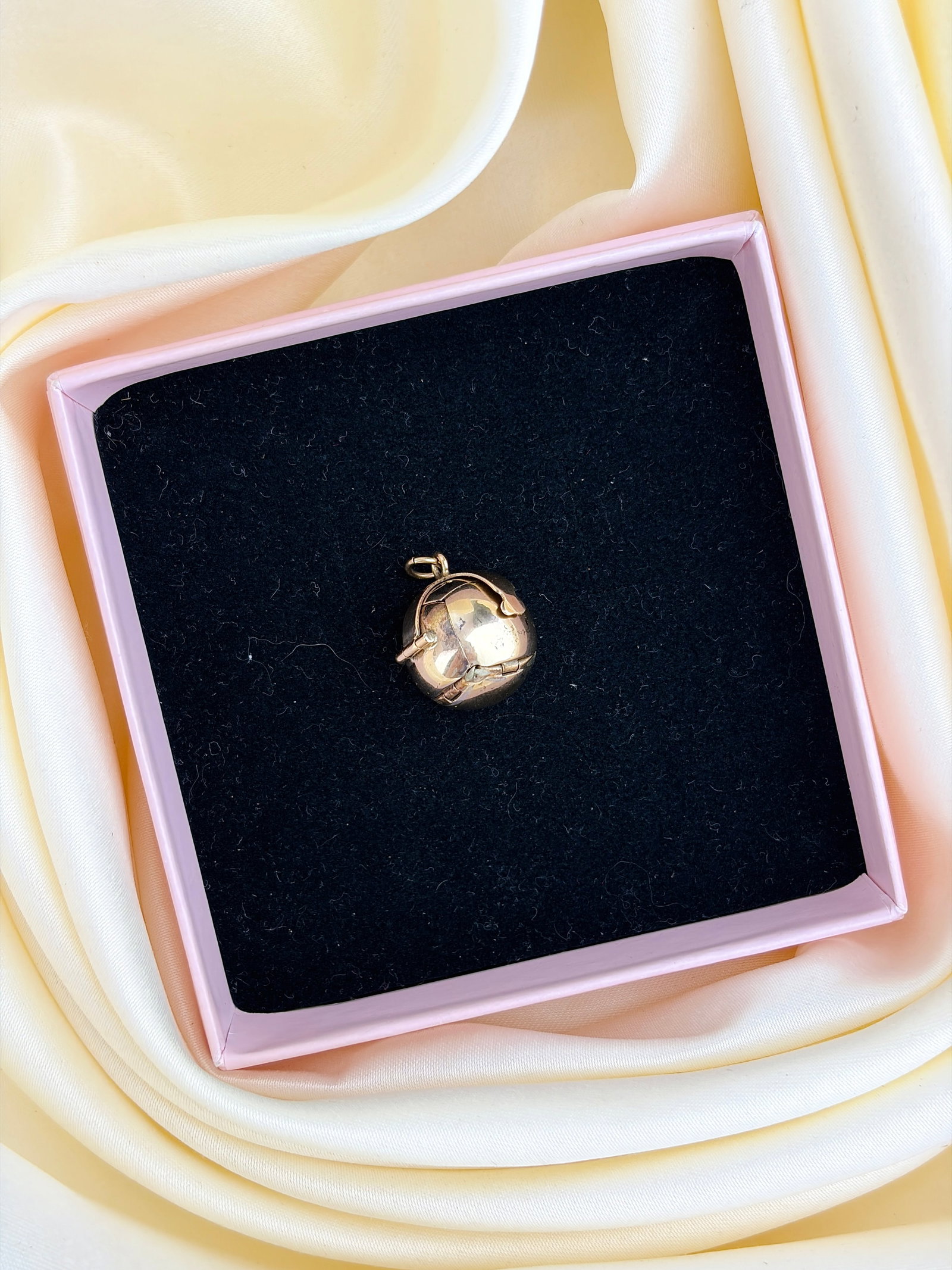 Antique 9ct Gold and Silver Masonic Ball Orb Opening Pendant - 6