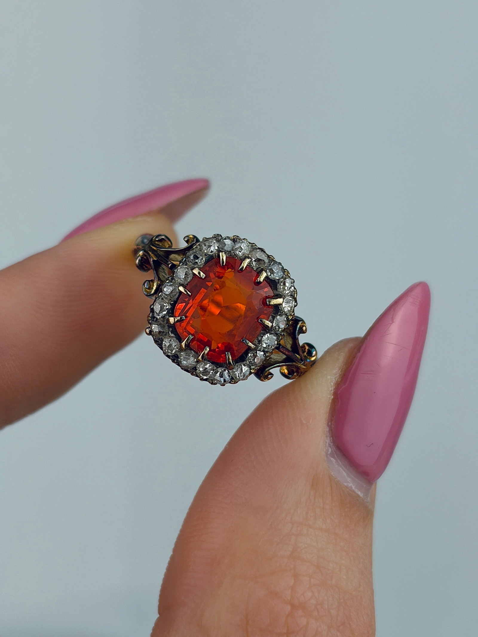 ANTIQUE GOLD FIRE OPAL AND DIAMOND HALO RING - 5