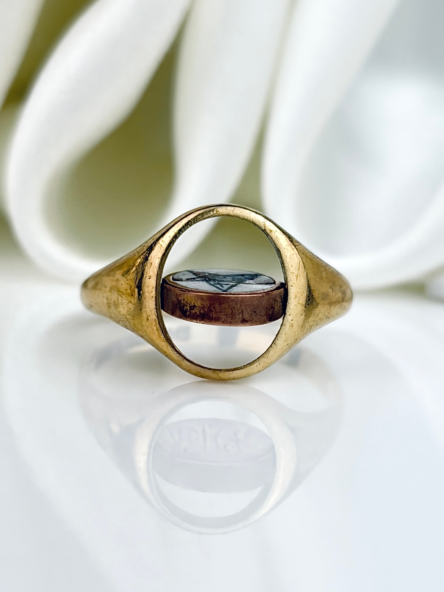Vintage 9ct Gold Enamel/Monogram Swivel Masonic Signet Ring - 2